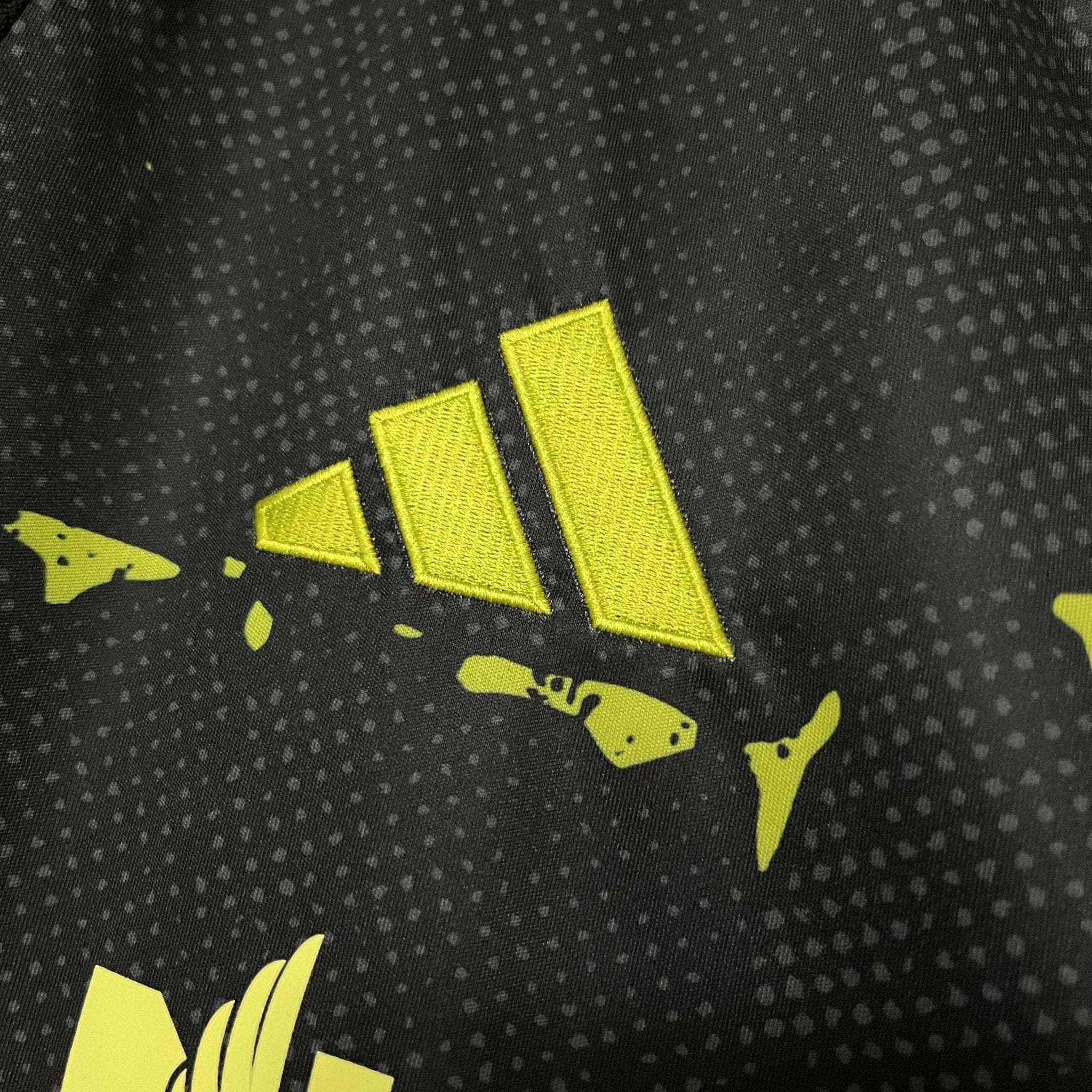 2025/26 Columbus Crew Black Jersey - FutStore