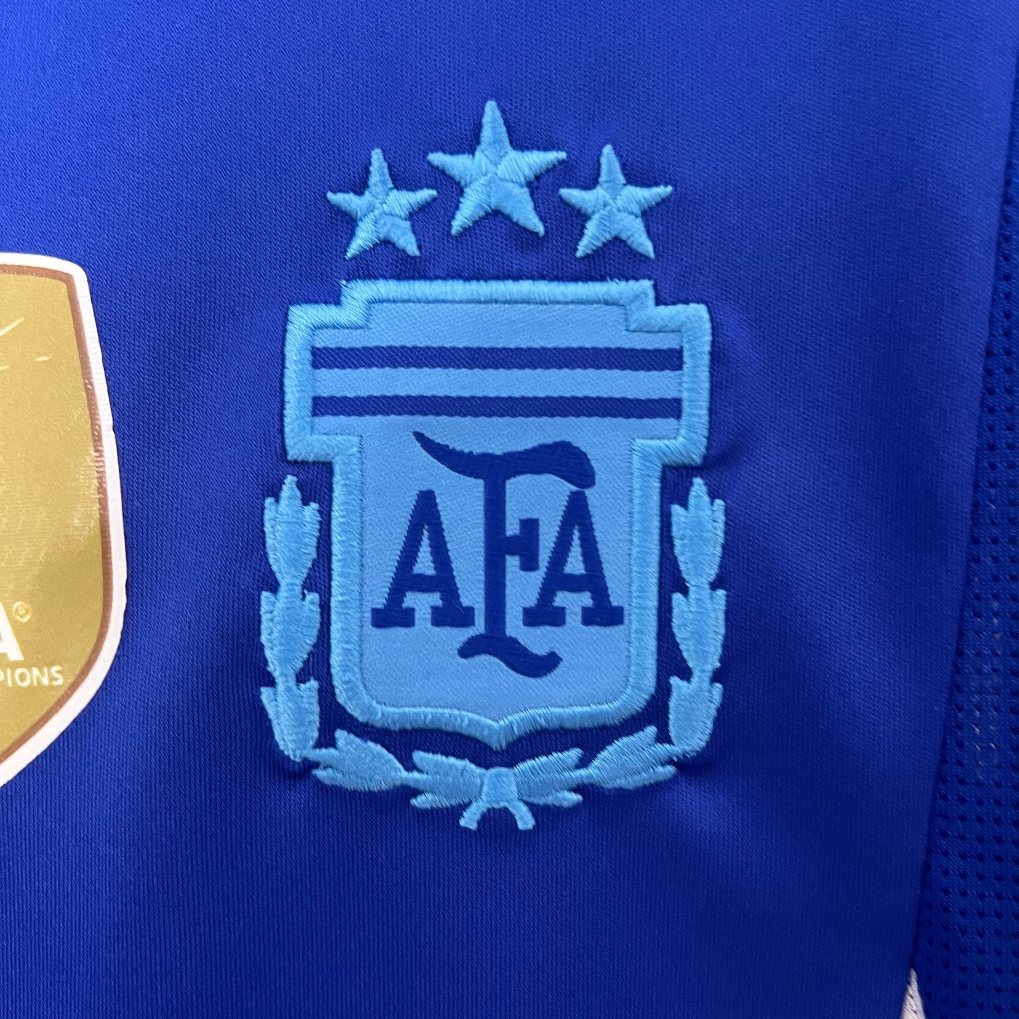 Argentina Away Kids Kit 2024 - Patch Fifa World Champions 2022 - FutStore