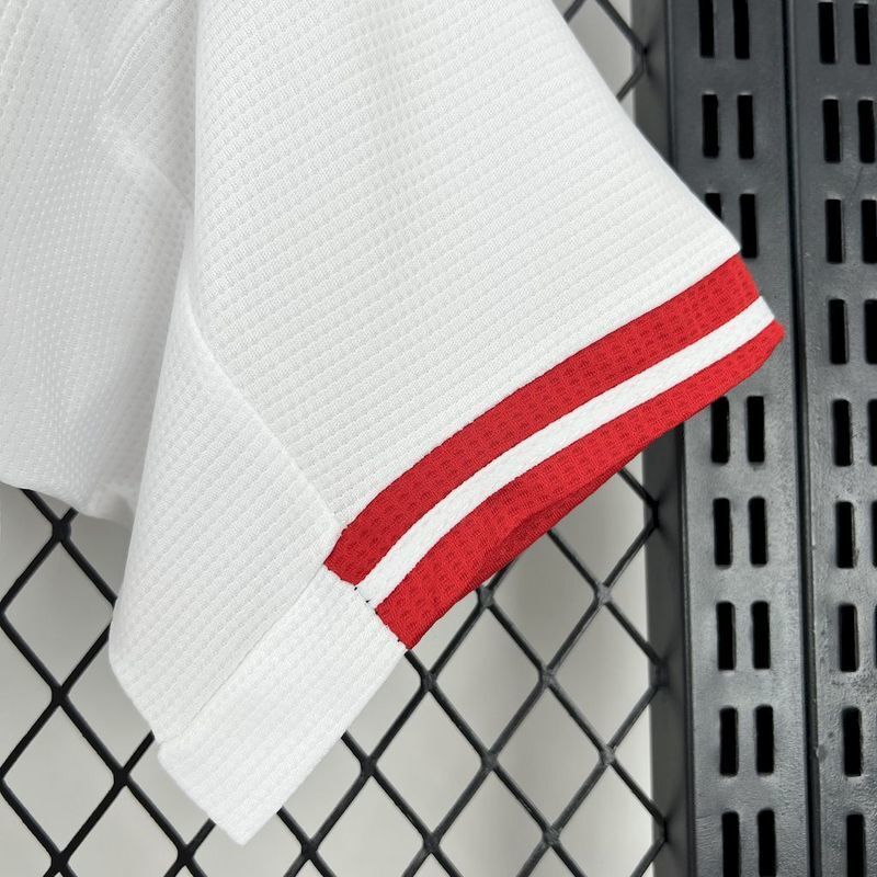 Besiktas JK Home Jersey 2025/26 - FutStore