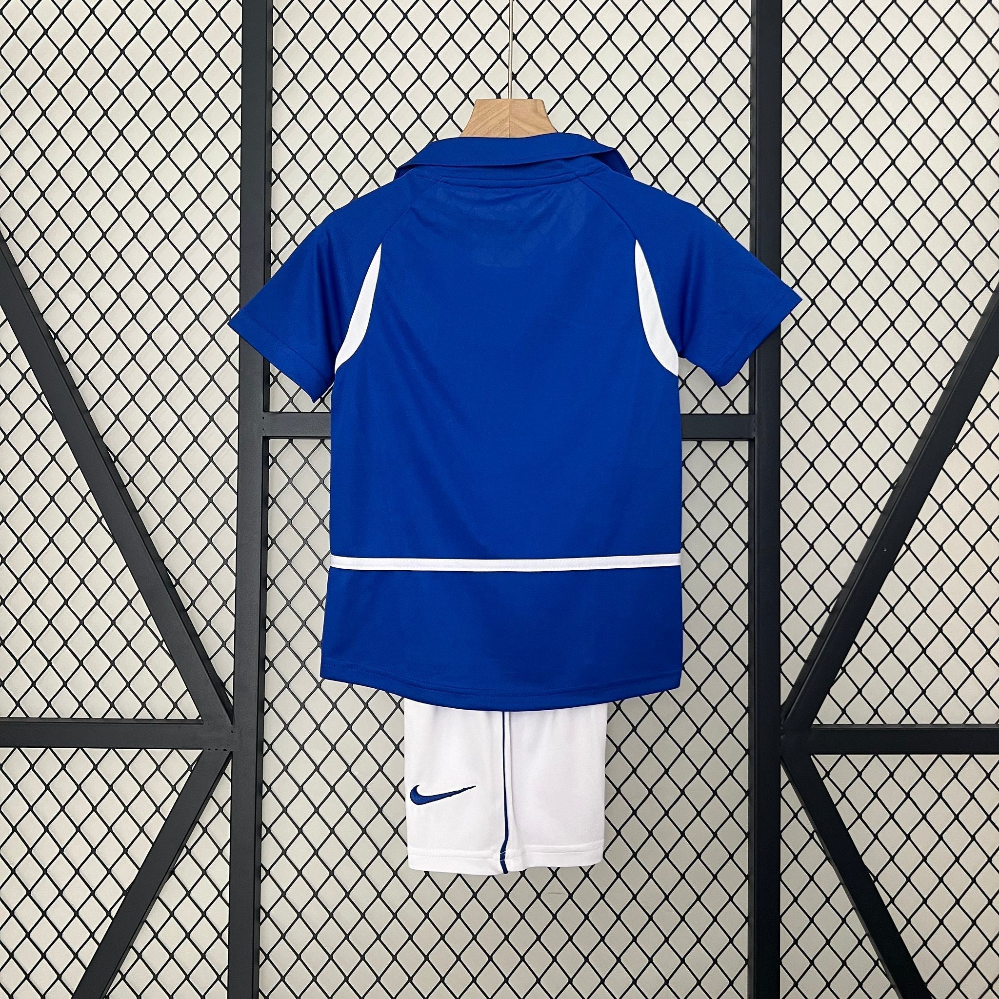 Brazil Away Retro Kids Kit 2002 - FutStore