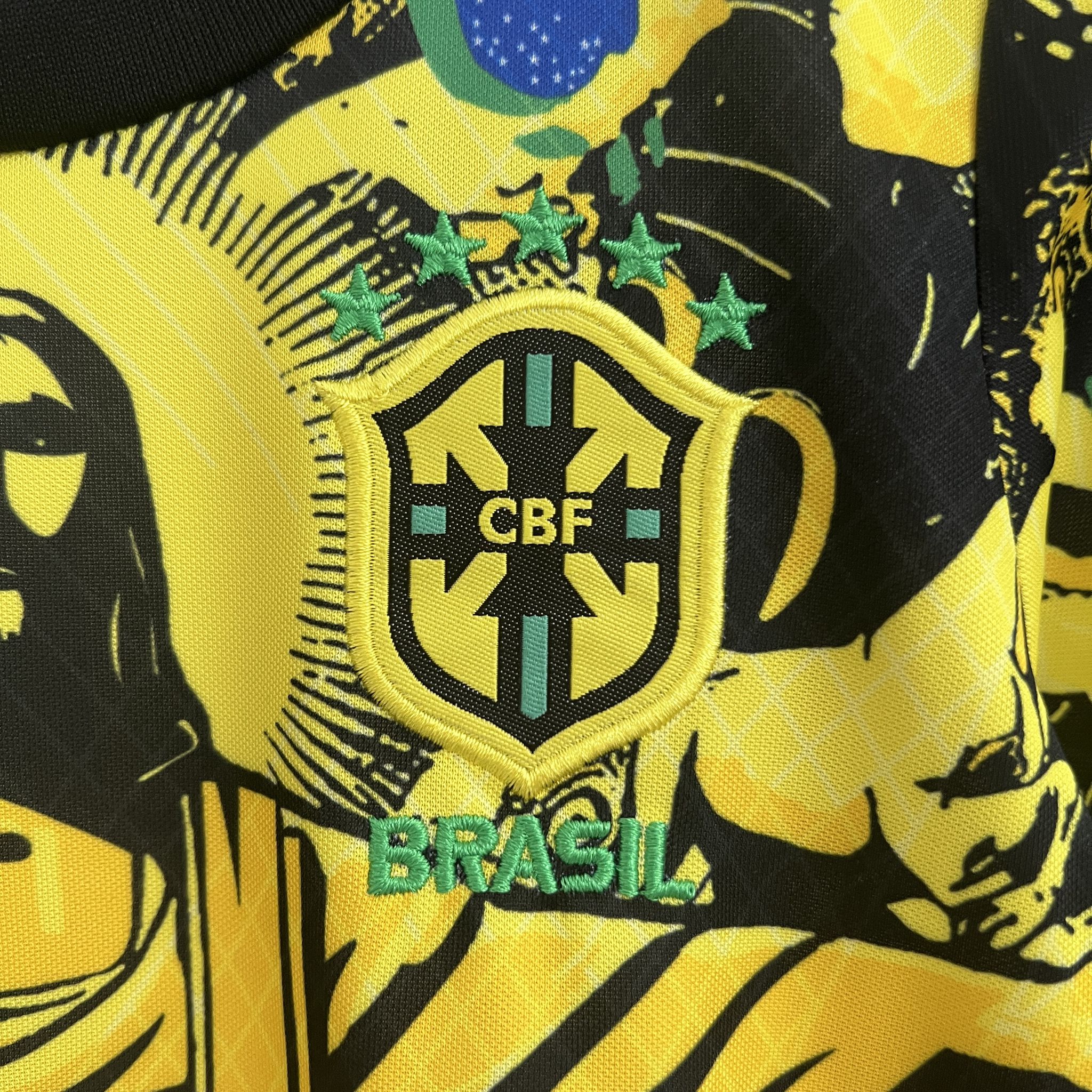 Brazil Special Edition Kit Kids - Cristo Redentor Yellow - FutStore