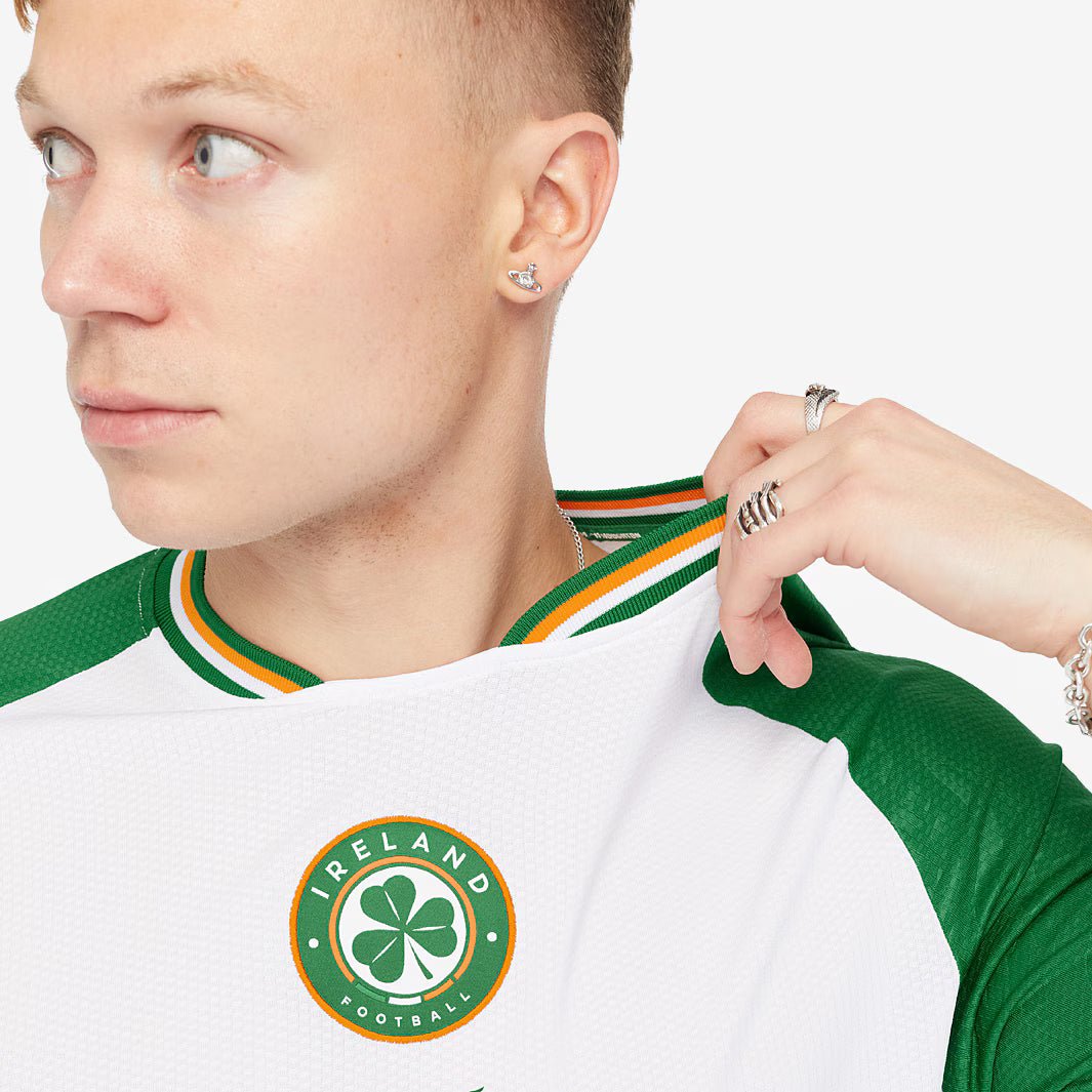 Castore Republic of Ireland 2024 Pro SS Third Jersey - Fan Version - FutStore