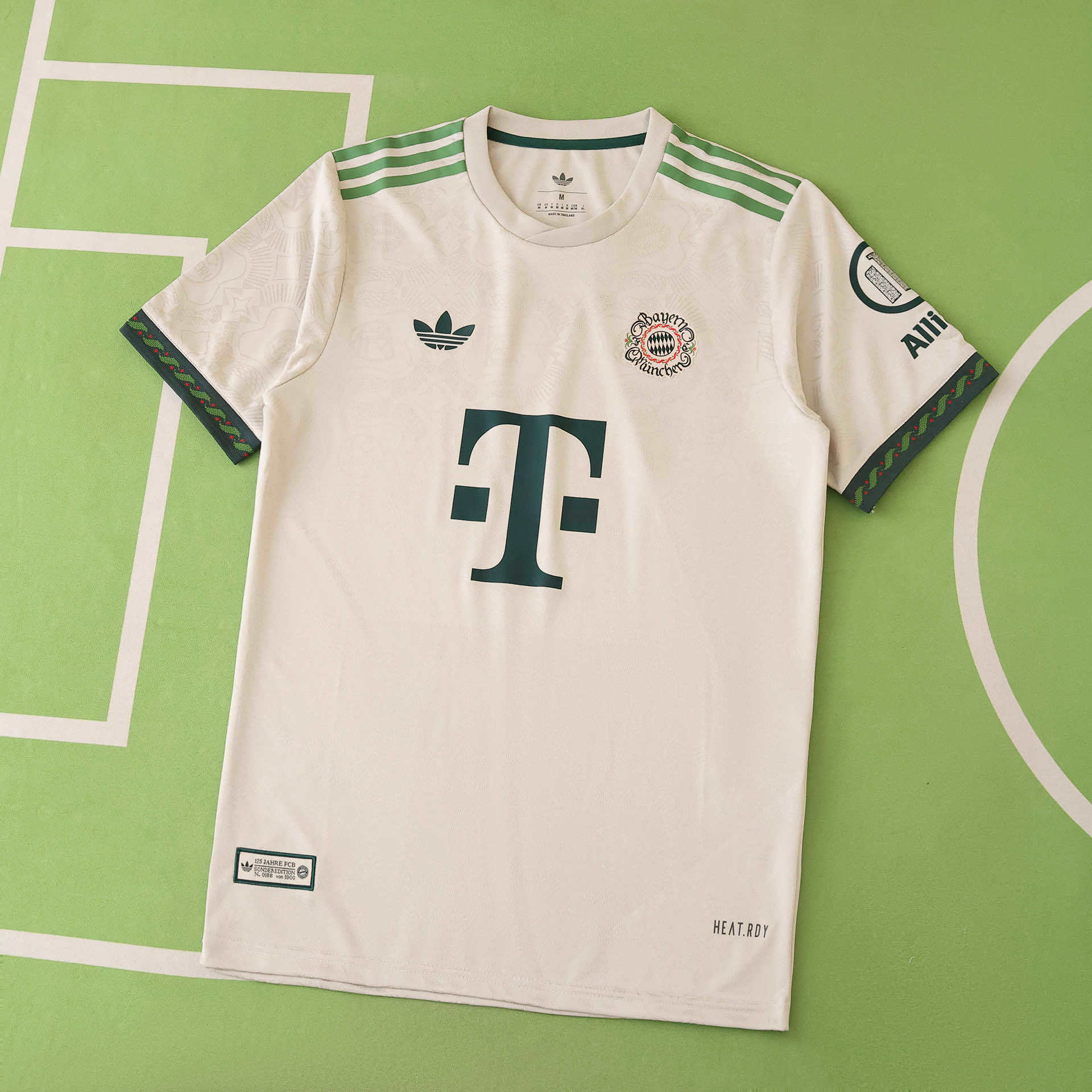 COMBO Bayern Munich 2025/26 - Christmas combo - FutStore