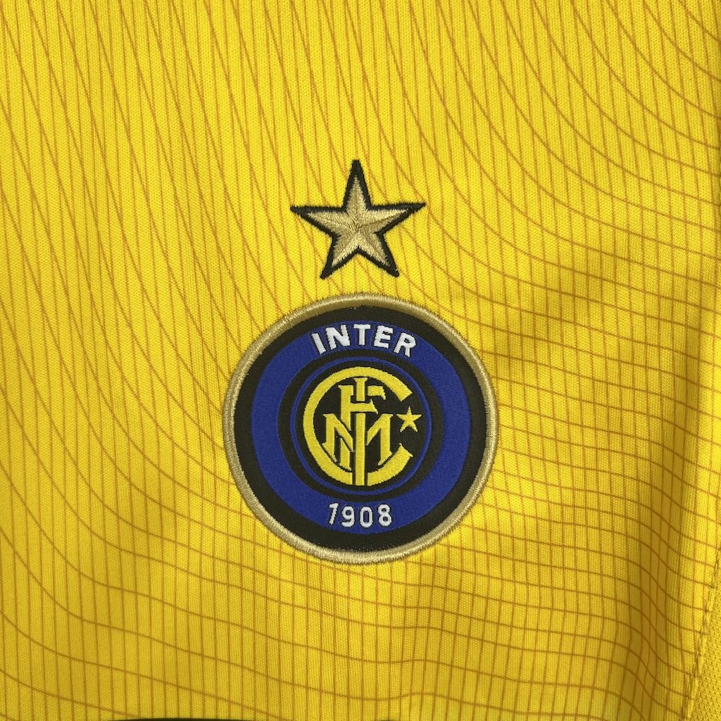 Inter Milan 2002/03 Third Retro Jersey - FutStore