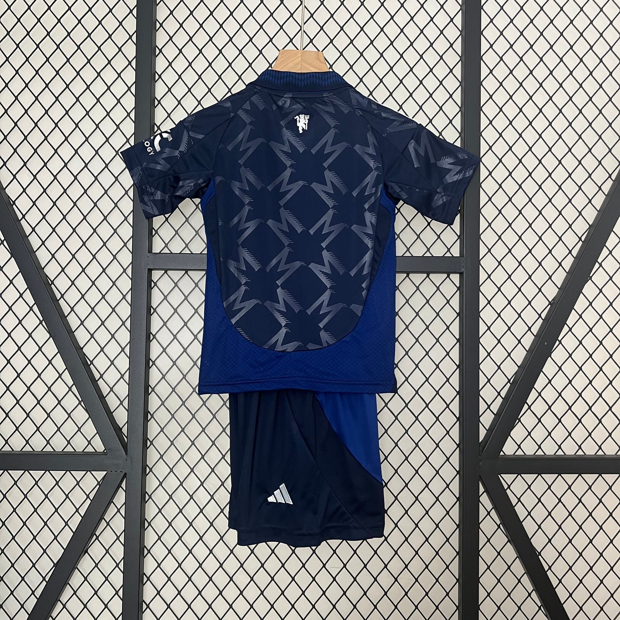 Kit Kids Manchester United Away Jersey 2024/25 - FutStore