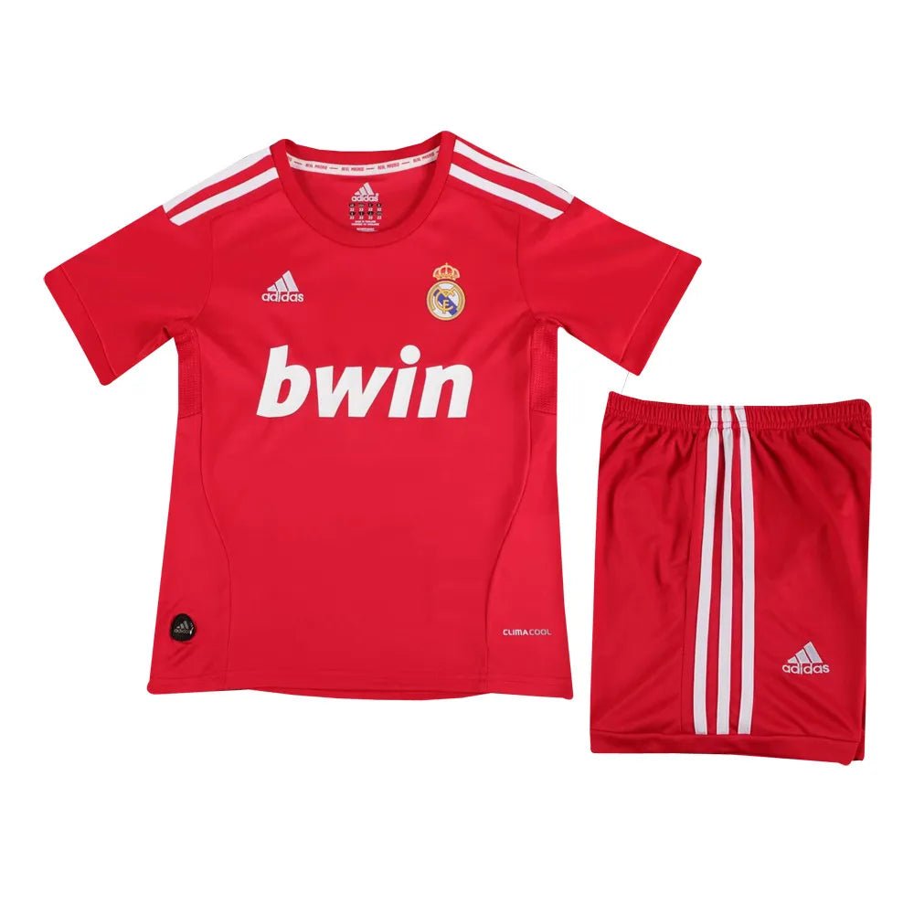 Kit Kids Retro Real Madrid Third Jersey 2011/12 - FutStore