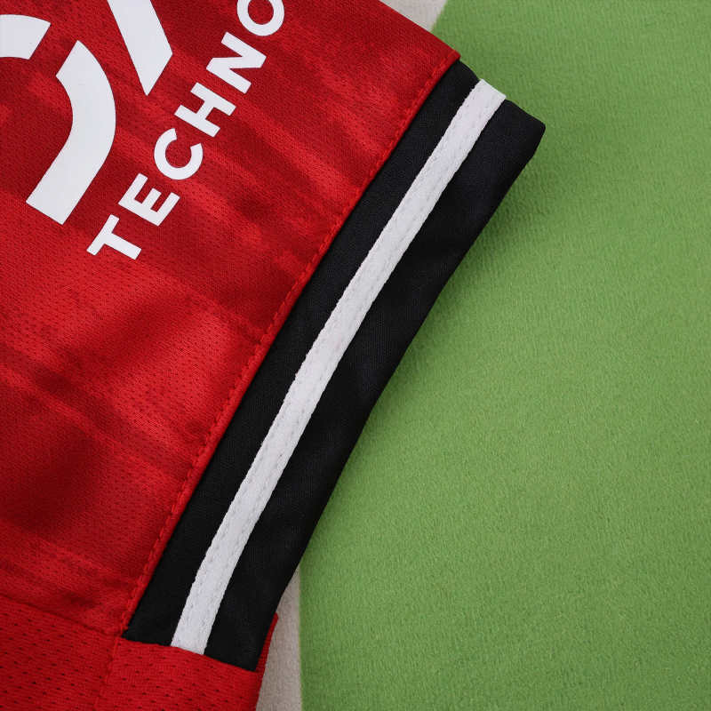 Manchester United Home Jersey 2025/26 - FutStore