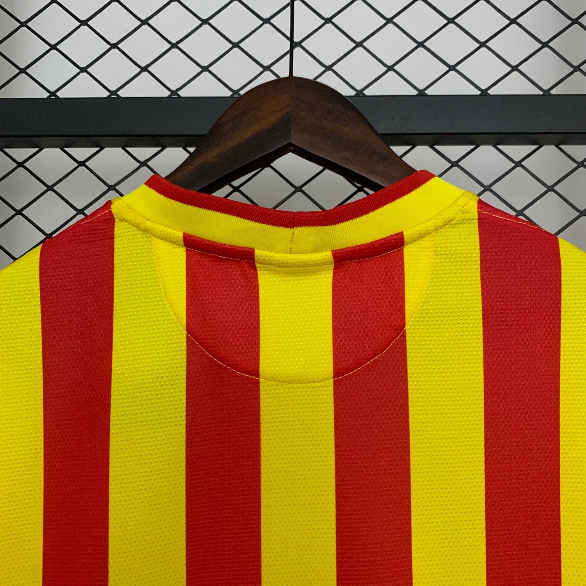 Retro Barcelona 13/14 Away - FutStore