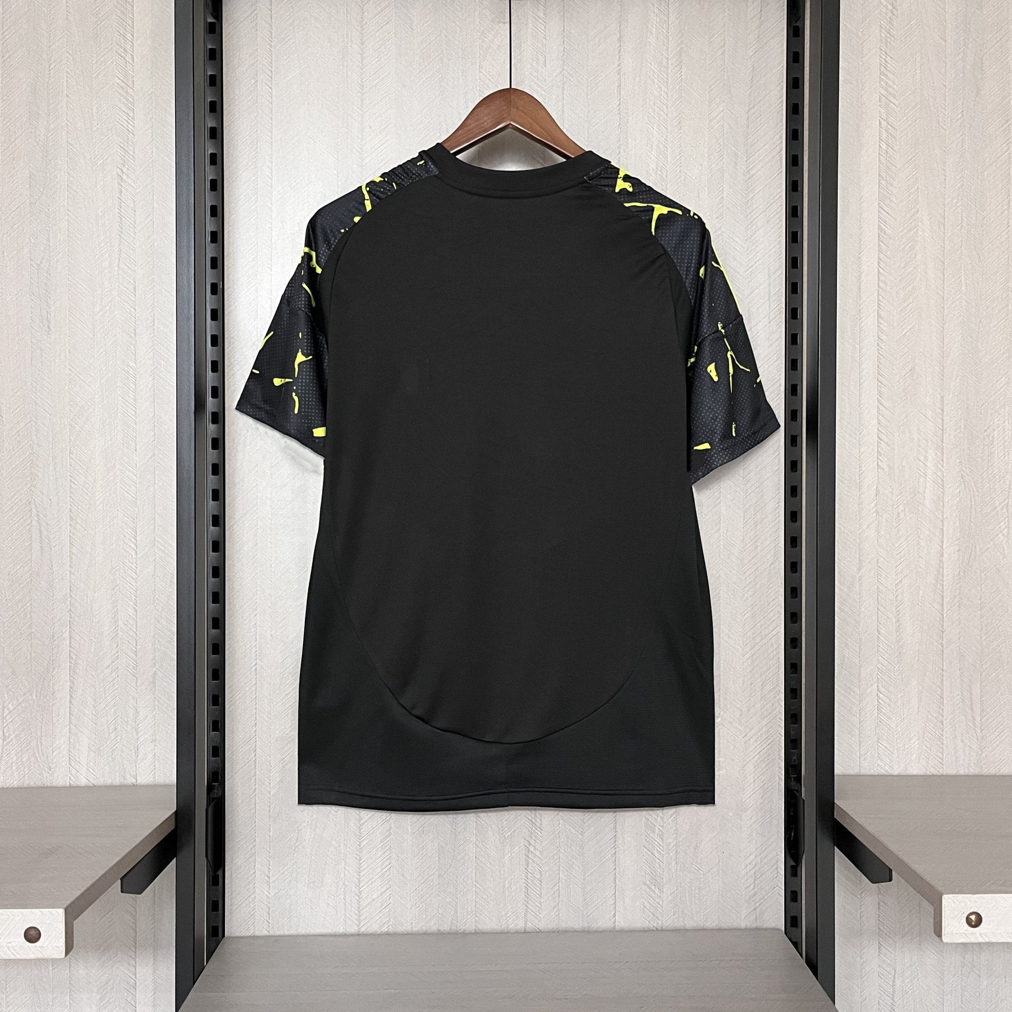 2025/26 Columbus Crew Black Jersey - FutStore