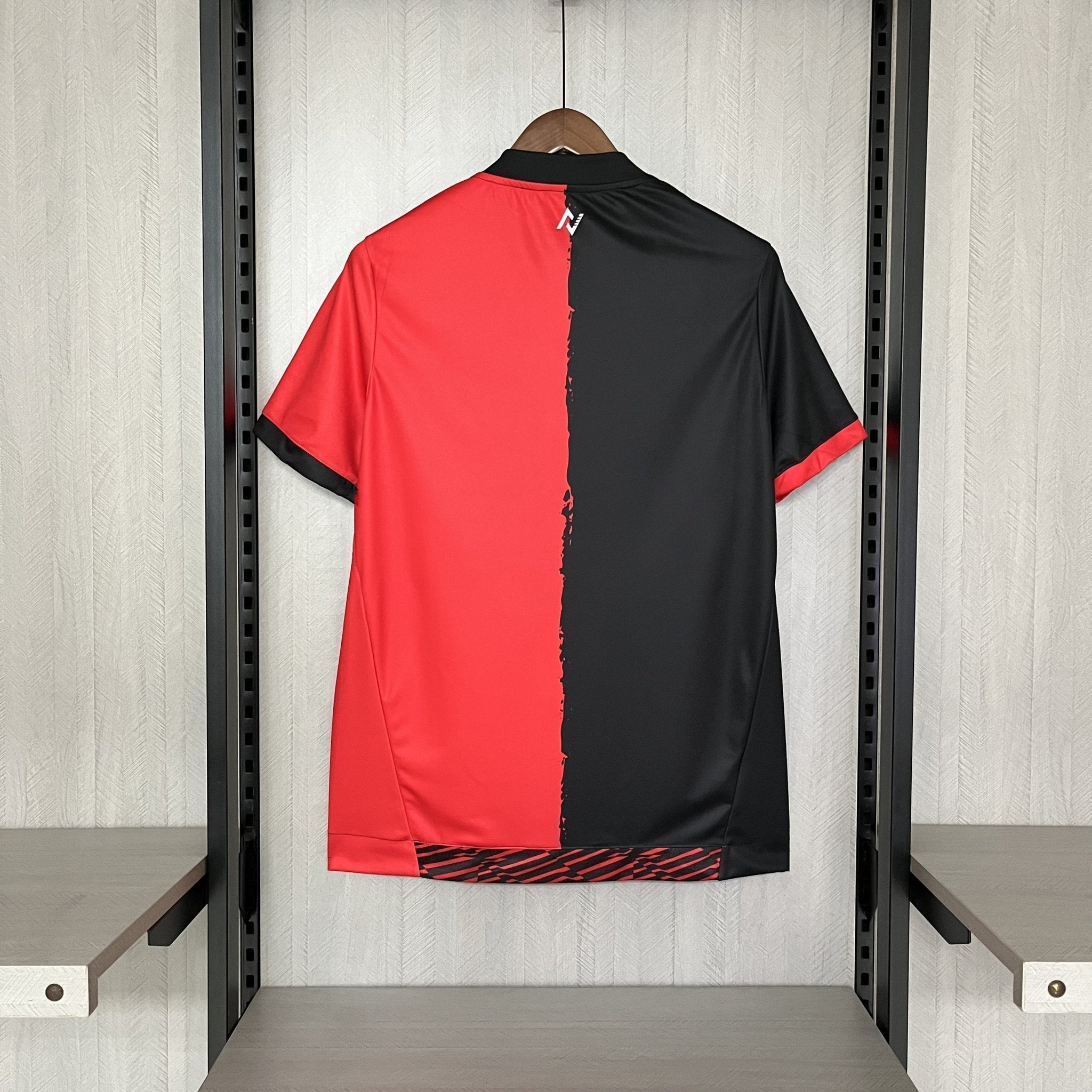 2025/26 Vitória Home Jersey - FutStore