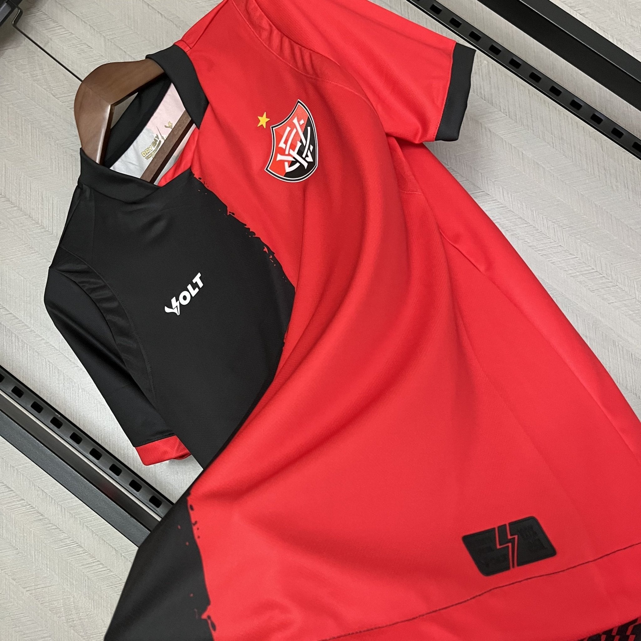 2025/26 Vitória Home Jersey - FutStore