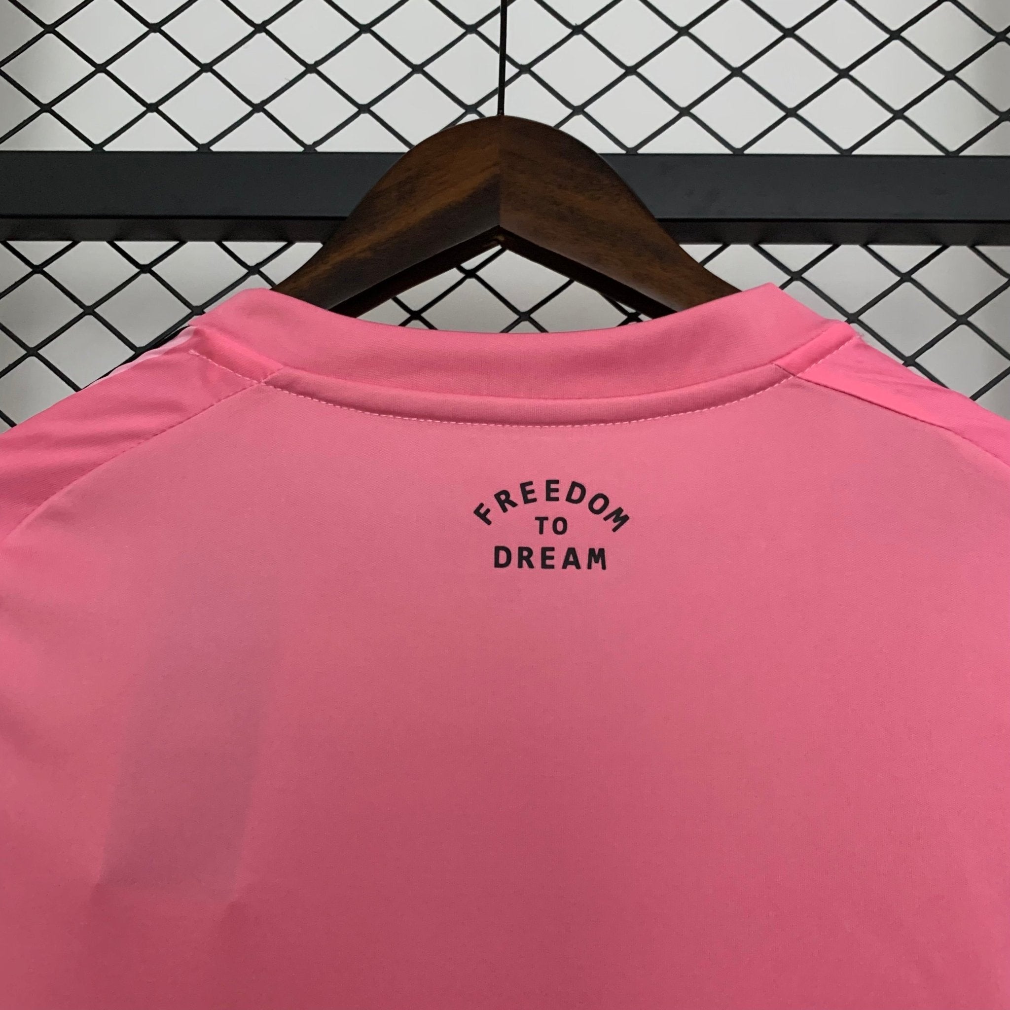25/26 Women's Inter Miami Home - FutStore