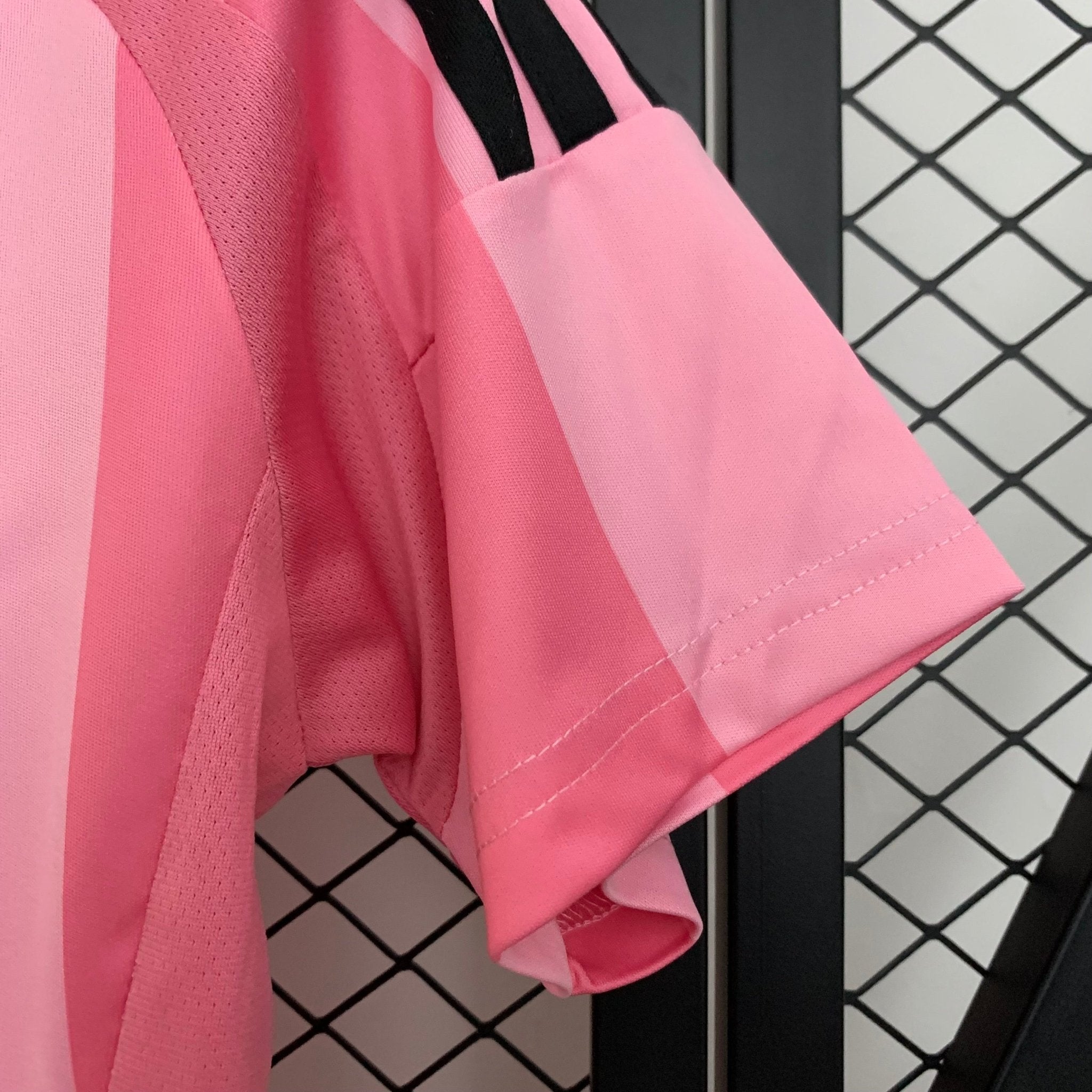 25/26 Women's Inter Miami Home - FutStore