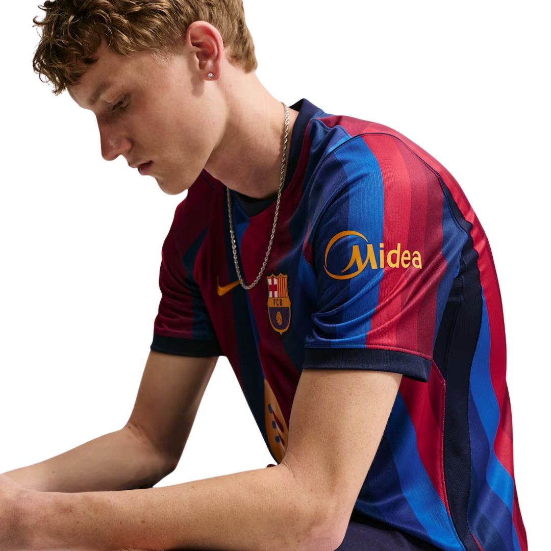 Barcelona home soccer jersey 2026/27 fan version in blaugrana blue and red stripes - view 4