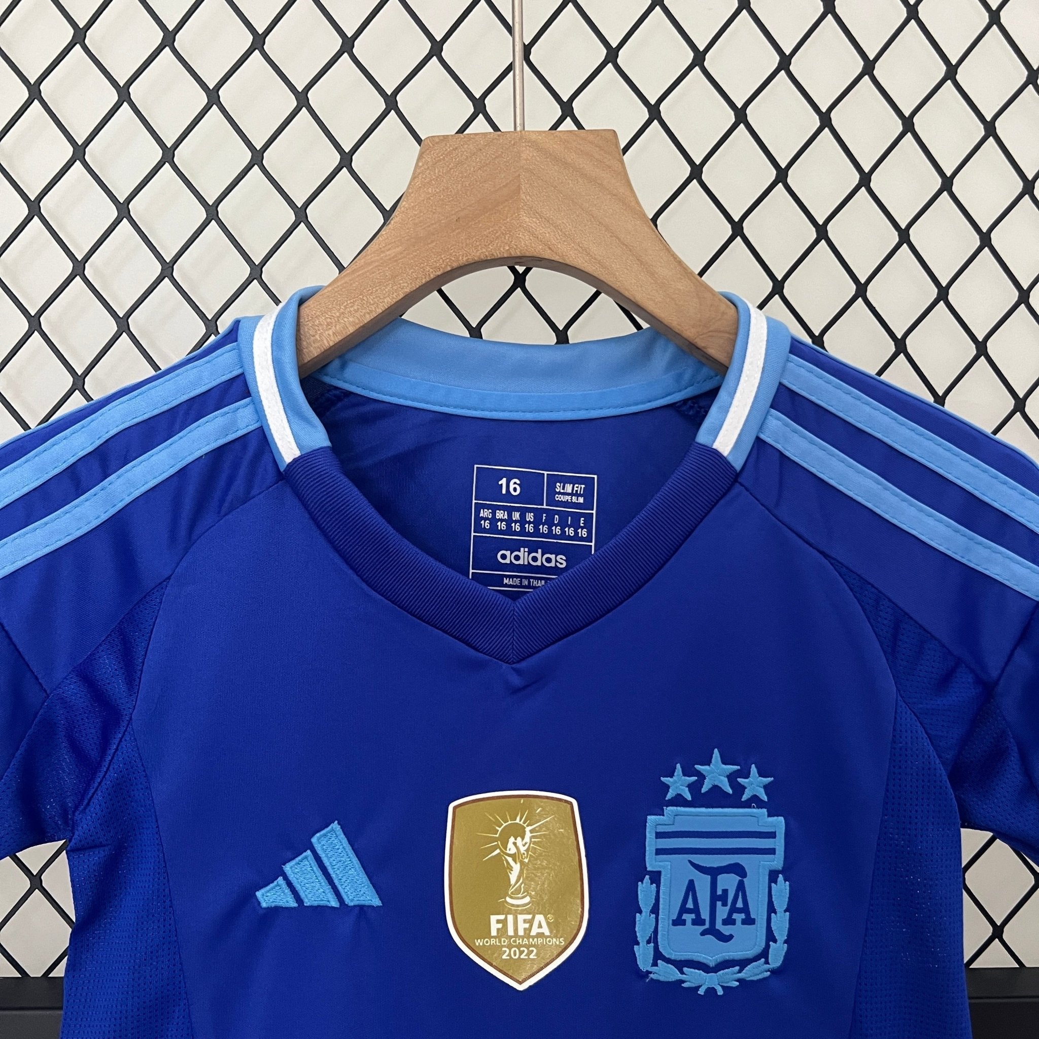 Argentina Away Kids Kit 2024 - Patch Fifa World Champions 2022 - FutStore