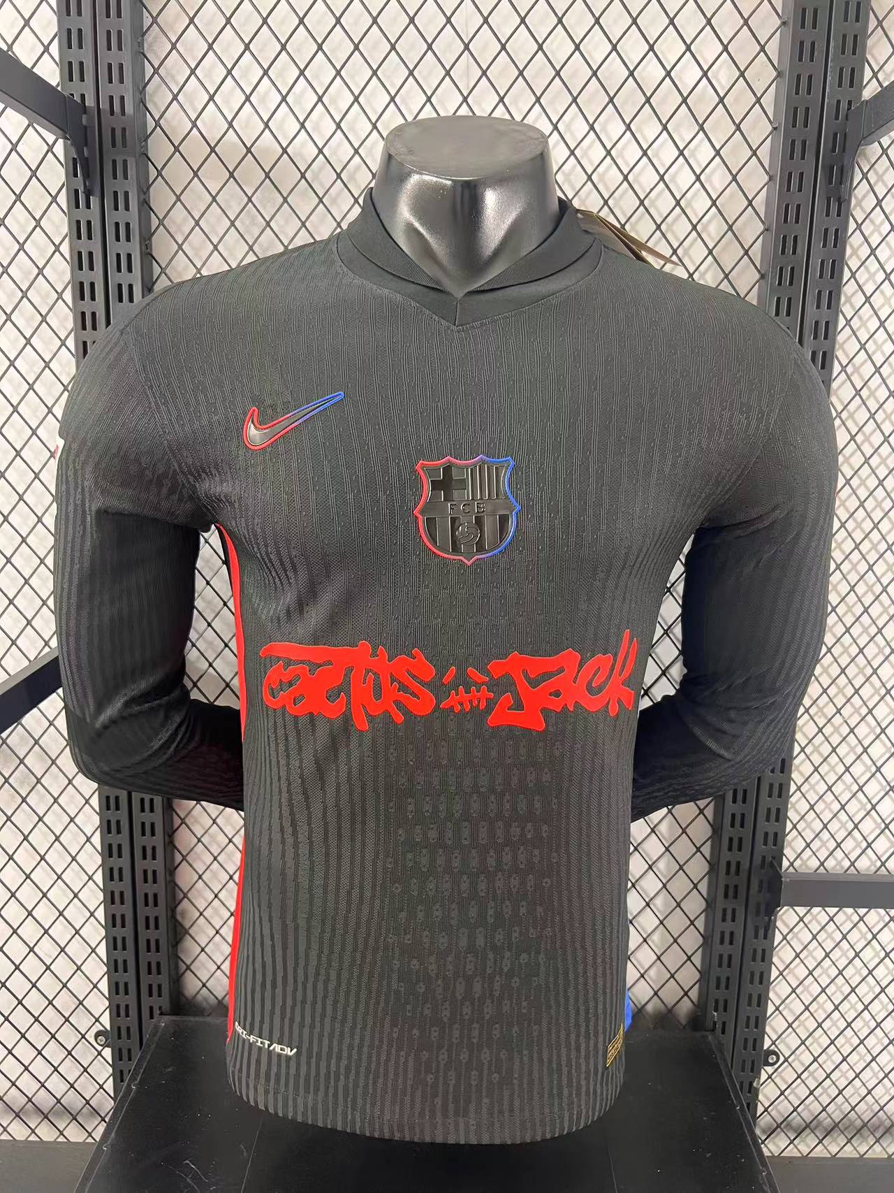 Barcelona 2025/26 Travis Scott Authentic Player [Slim Fit] Player [Slim Fit] Player [Slim Fit] Player Long Sleeve [Slim Fit] - FutStore