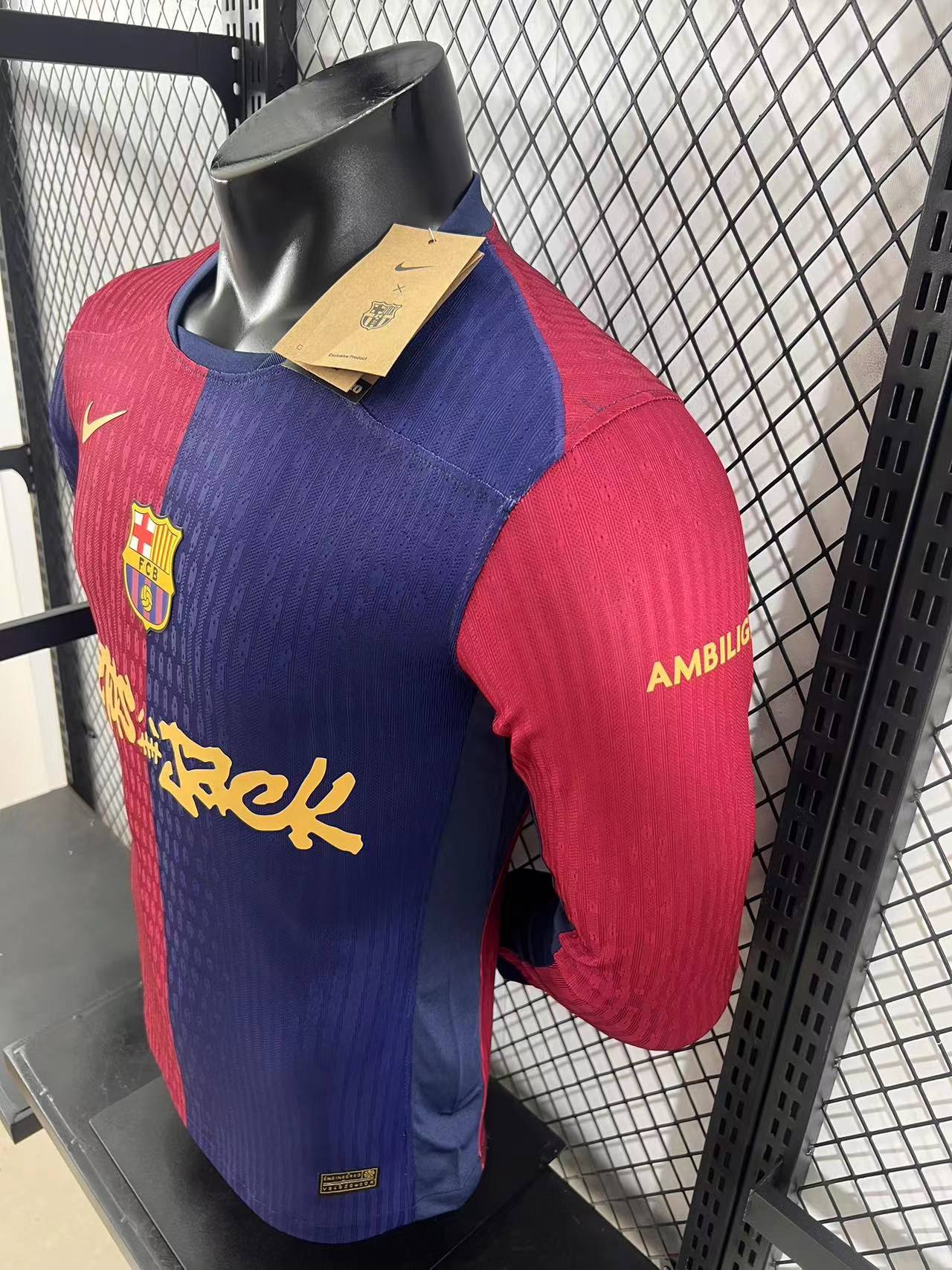 Barcelona 2025/26 Travis Scott Authentic Player [Slim Fit] Player [Slim Fit] Player [Slim Fit] Player Long Sleeve [Slim Fit] - FutStore