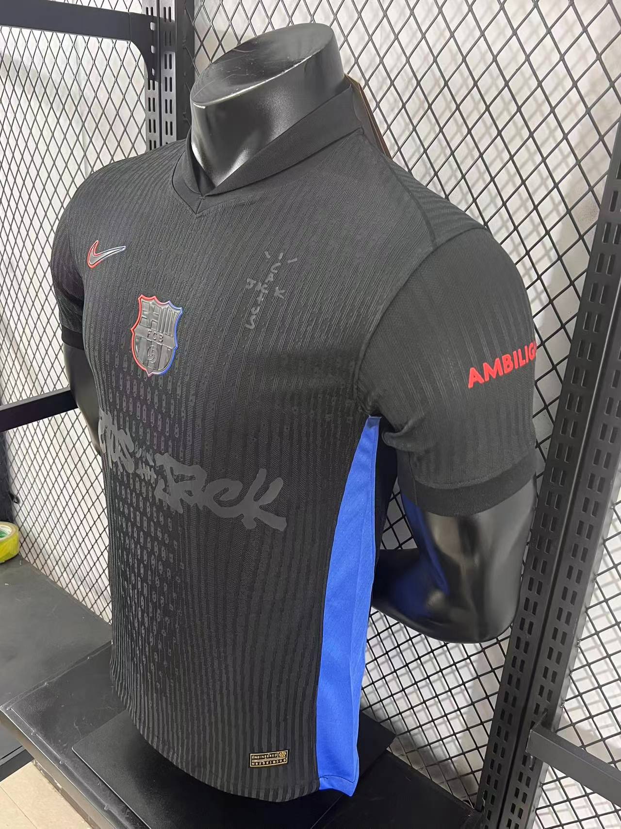 Barcelona Away 2025/26 - Travis Scott Collab Spotify Player Authentic Player [Slim Fit] Player [Slim Fit] Player [Slim Fit] - Slim Fit - FutStore