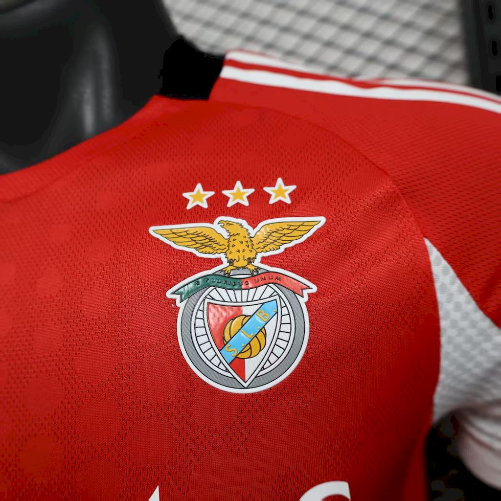 Benfica 2025/26 Home Jersey Player Version - Authentic Player [Slim Fit] Player [Slim Fit] Player [Slim Fit] Slim Fit - FutStore