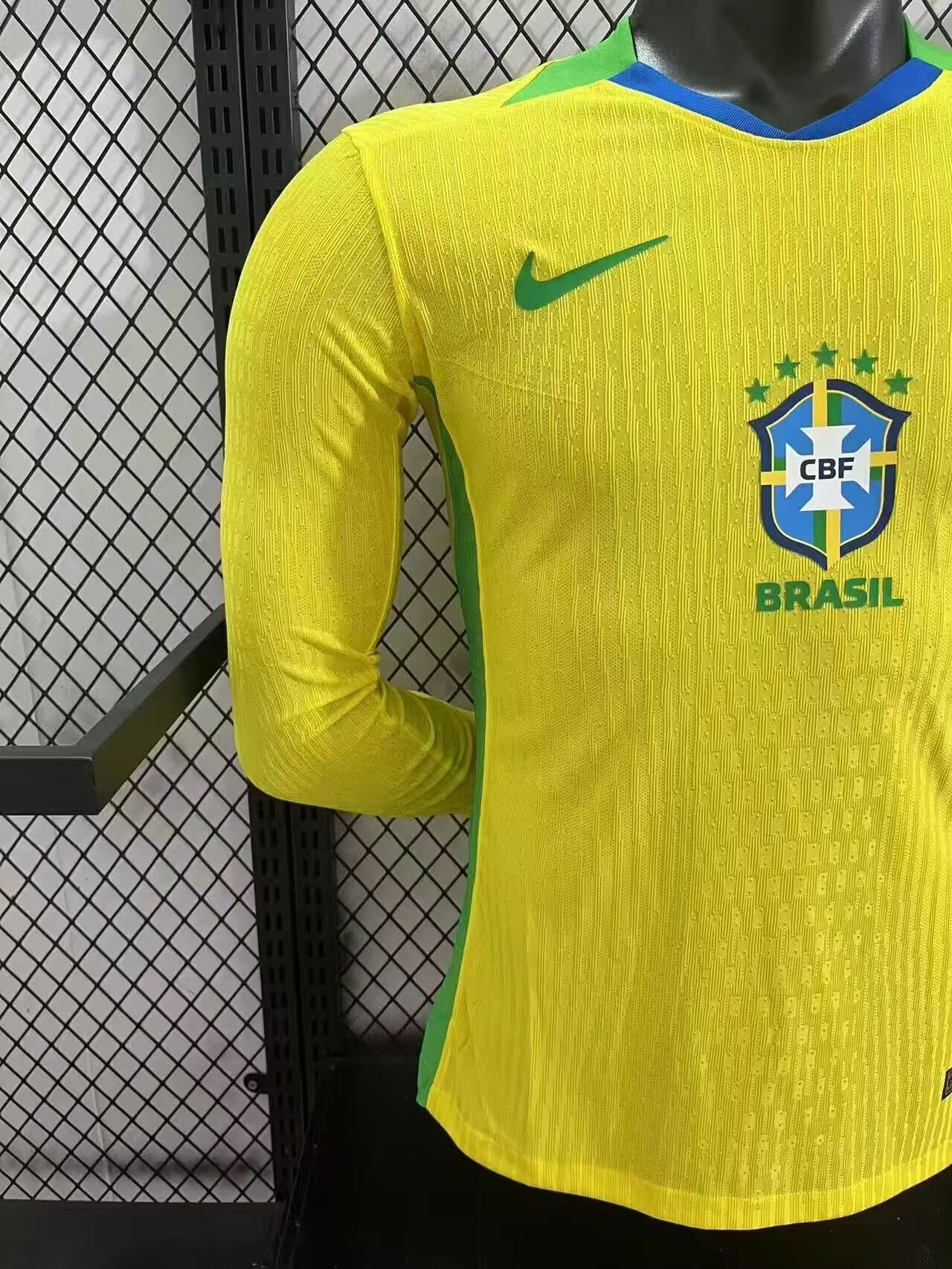 Brazil 2025/26 Authentic Player [Slim Fit] Player [Slim Fit] Player [Slim Fit] Player Long Sleeve Brasil [Slim Fit] - FutStore