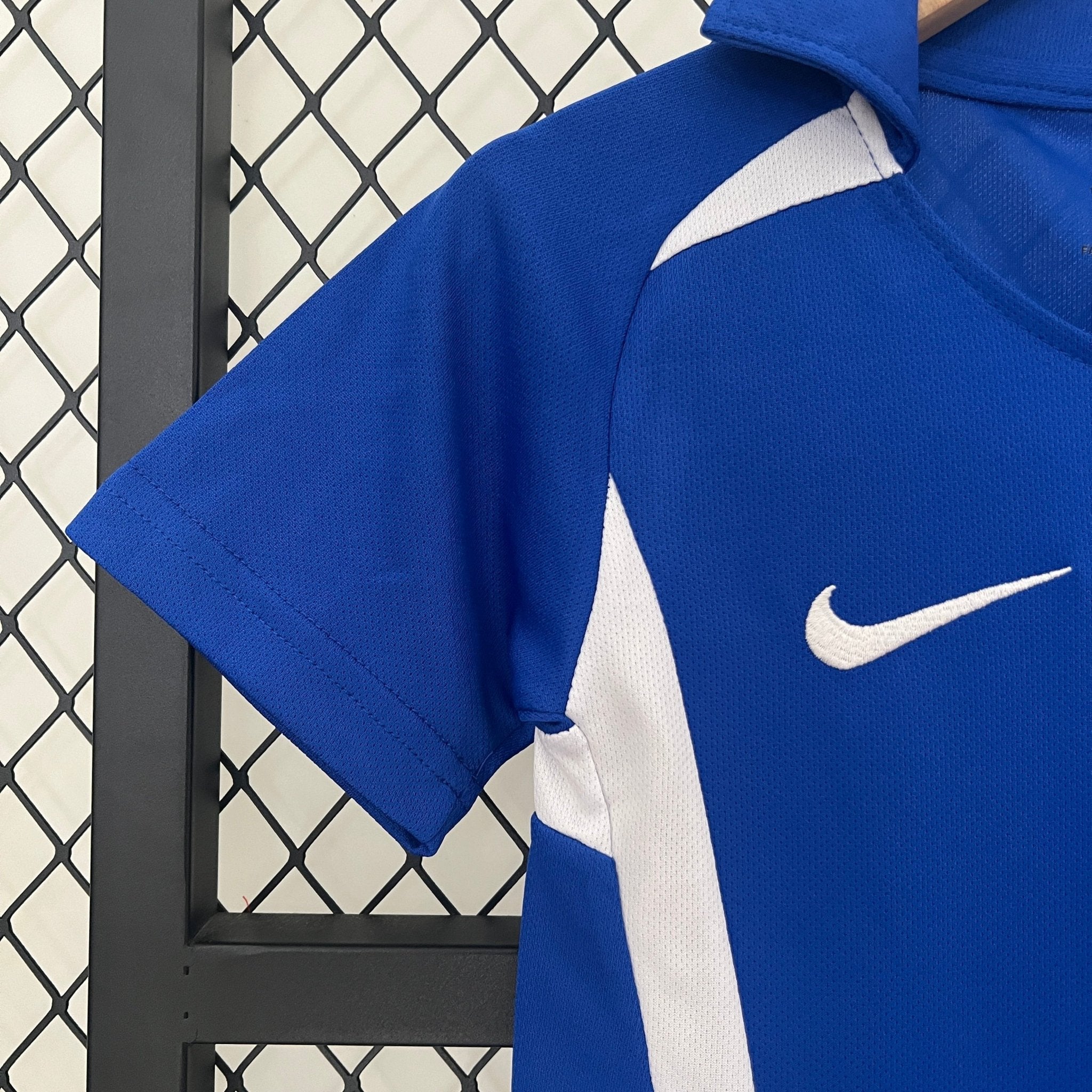 Brazil Away Retro Kids Kit 2002 - FutStore