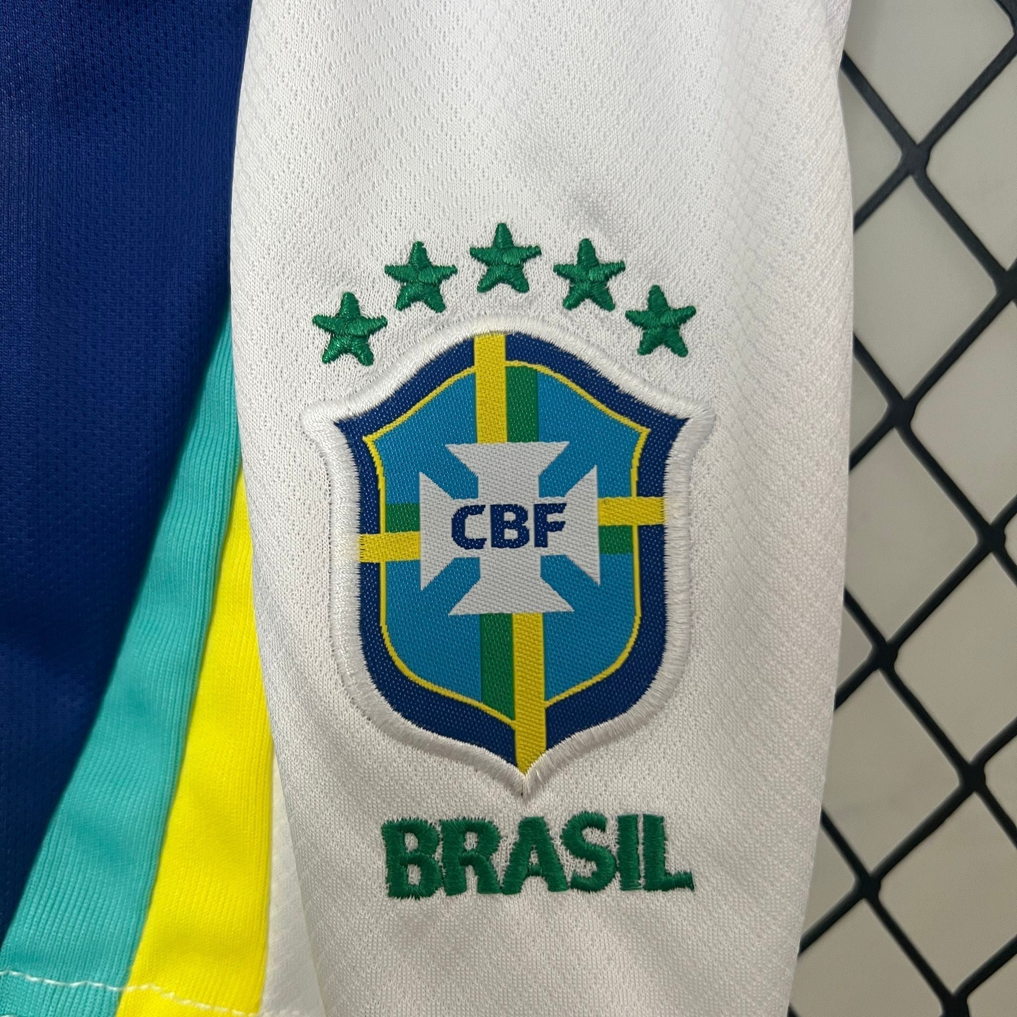 Brazil Away Retro Kids Kit 2024 - FutStore