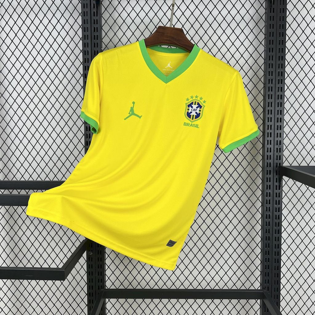 Brazil Edicao Especial 2025/26 - Amarela Jordan Brasil - FutStore