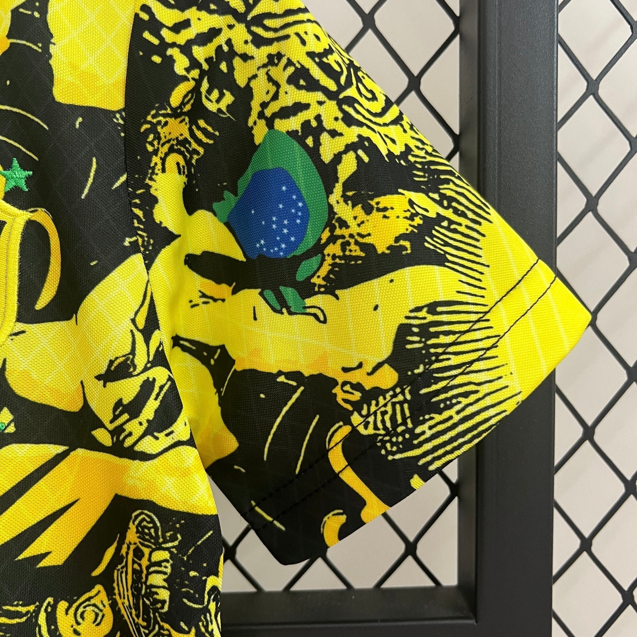 Brazil Special Edition Kit Kids - Cristo Redentor Yellow - FutStore