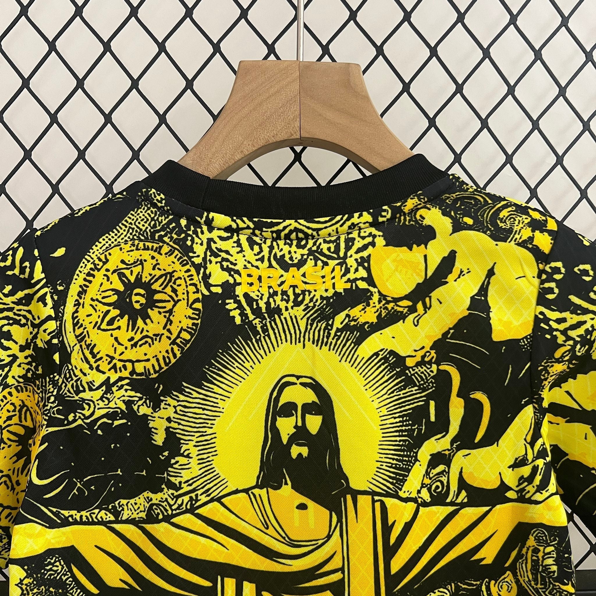 Brazil Special Edition Kit Kids - Cristo Redentor Yellow - FutStore