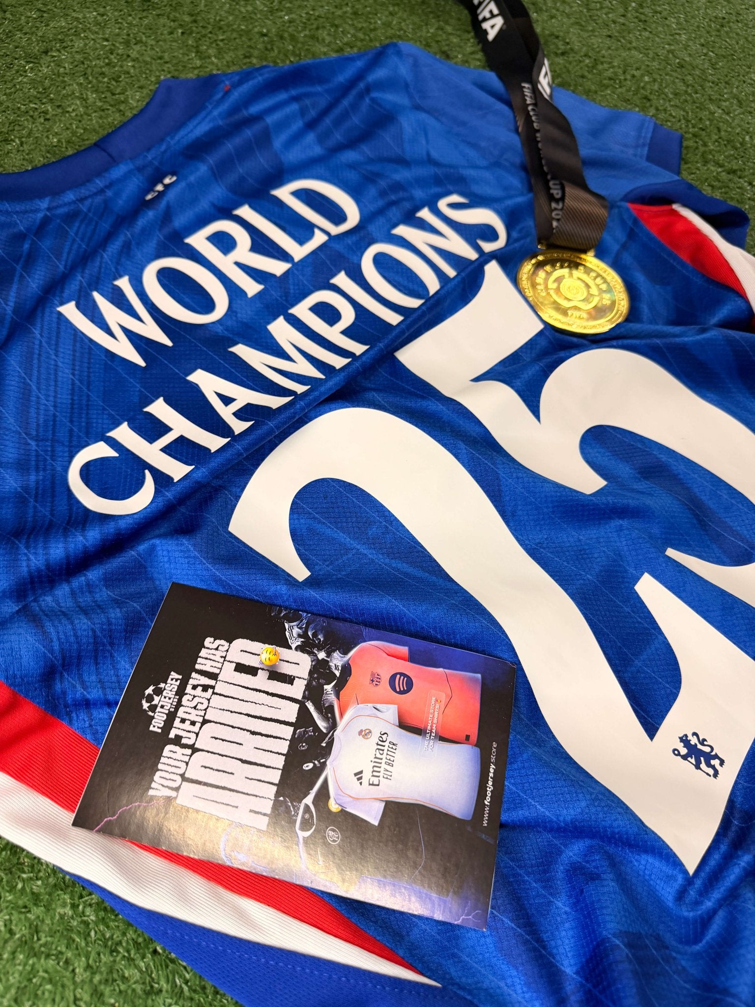 Chelsea Legacy Edition: Home Kit & Gold Medal Combo - FutStore