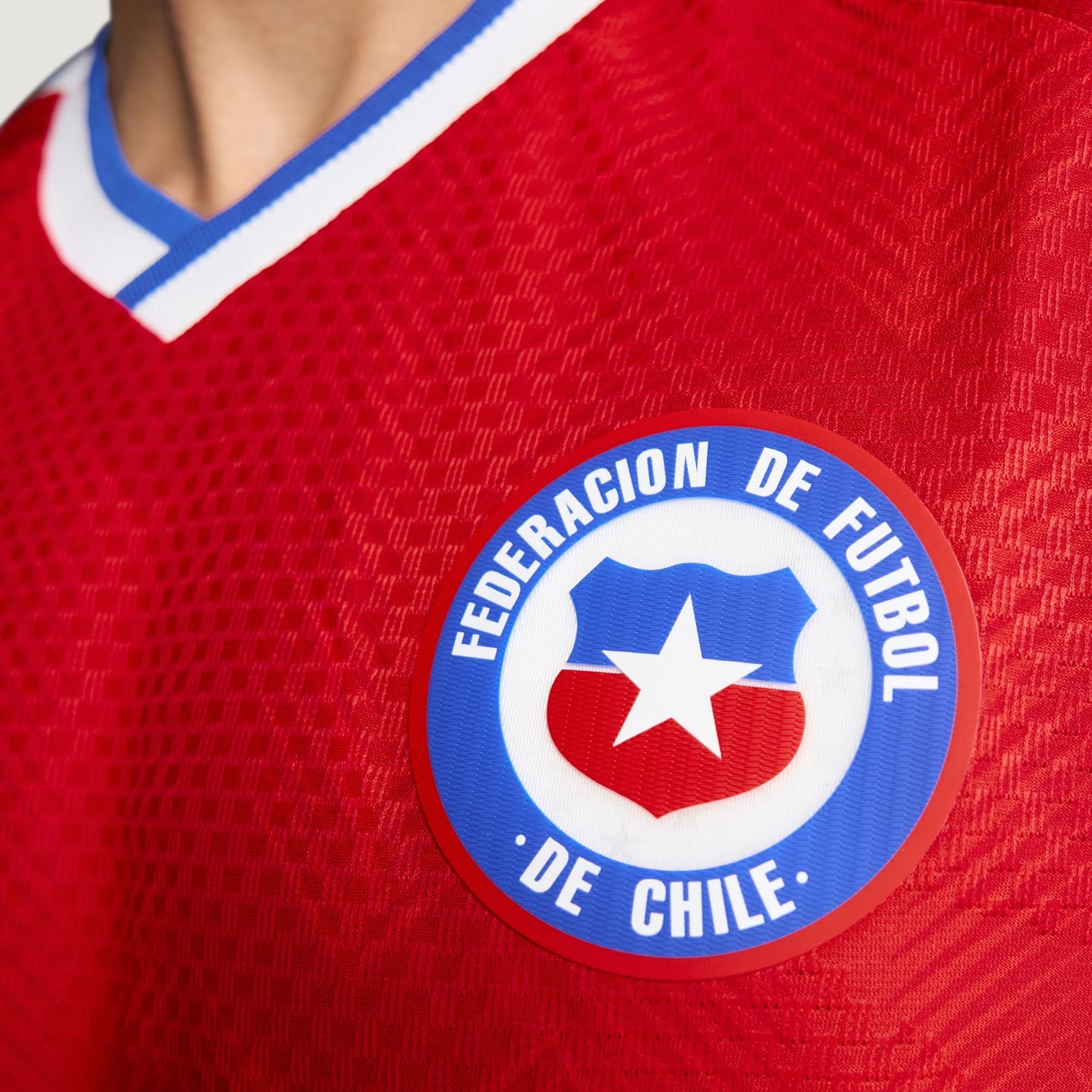 Chile 26 Home World Cup 2026 Player [Slim Fit] - FutStore