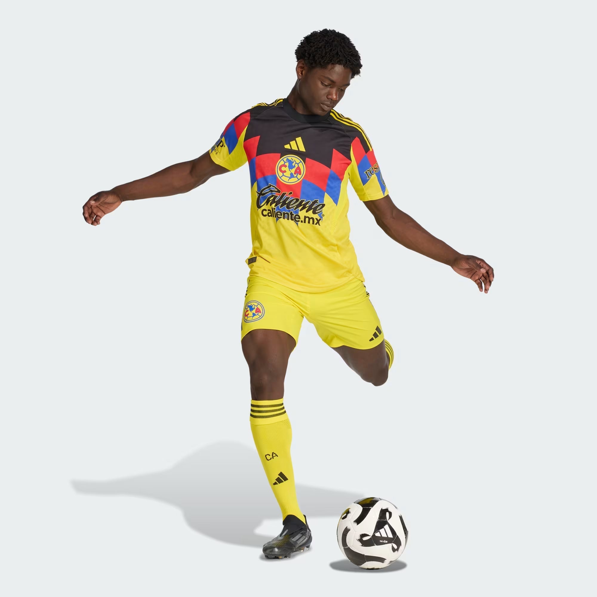 Club América 25/26 Home Authentic Player [Slim Fit] Player [Slim Fit] Player [Slim Fit] Jersey - Slim Fit - FutStore