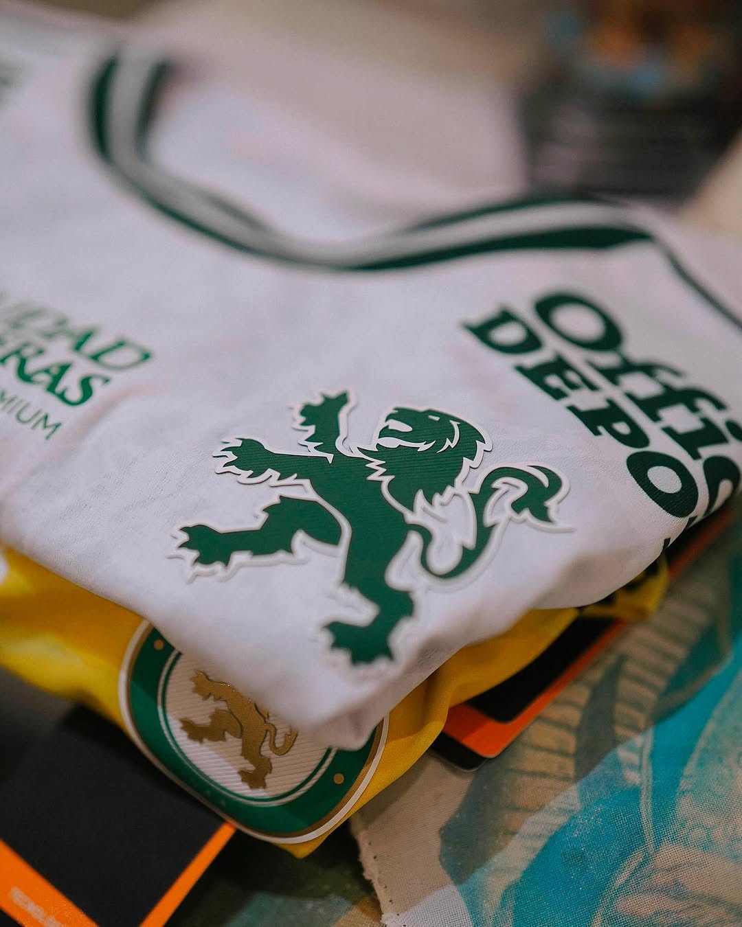 Club Léon Away Authentic Player [Slim Fit] Player [Slim Fit] Player [Slim Fit] Player 2024/25 - Slim Fit - FutStore