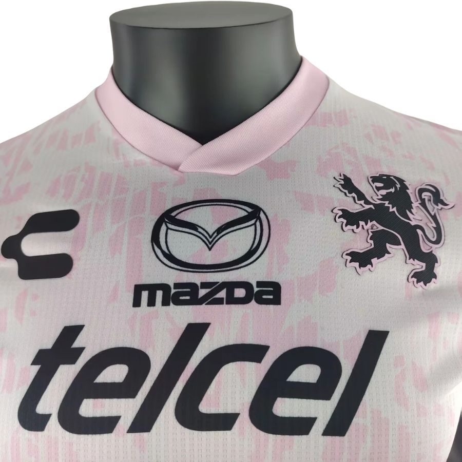 Club Léon Pink Special Edition Authentic Player [Slim Fit] Player [Slim Fit] Player [Slim Fit] Player 2024/25 - Slim Fit - FutStore