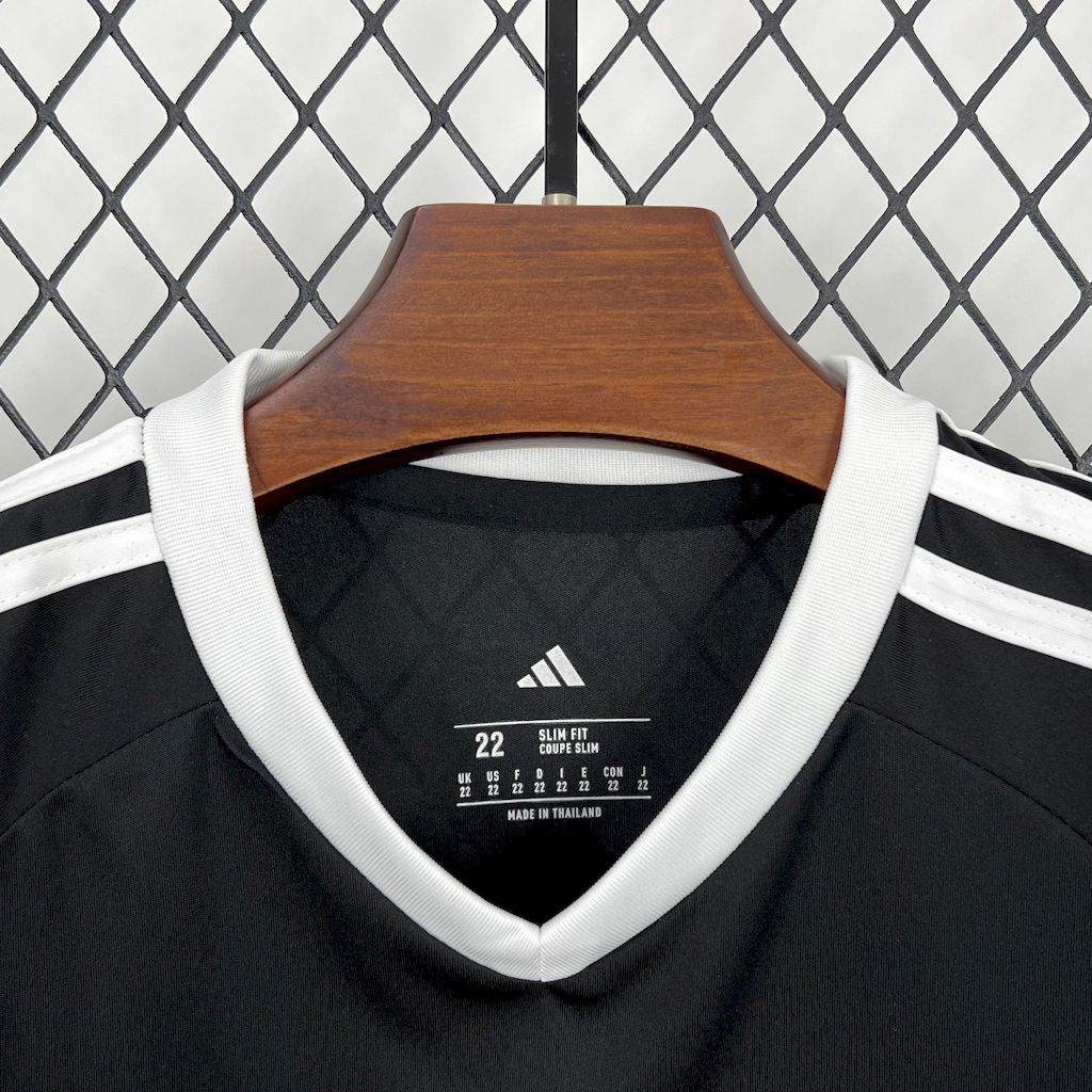 Colo Colo 2025/26 Anniversary Black Kids Kit - FutStore