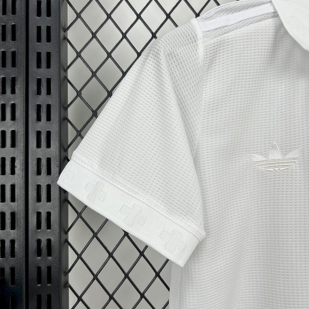 Colo Colo 2025/26 Anniversary Kids Kit - FutStore