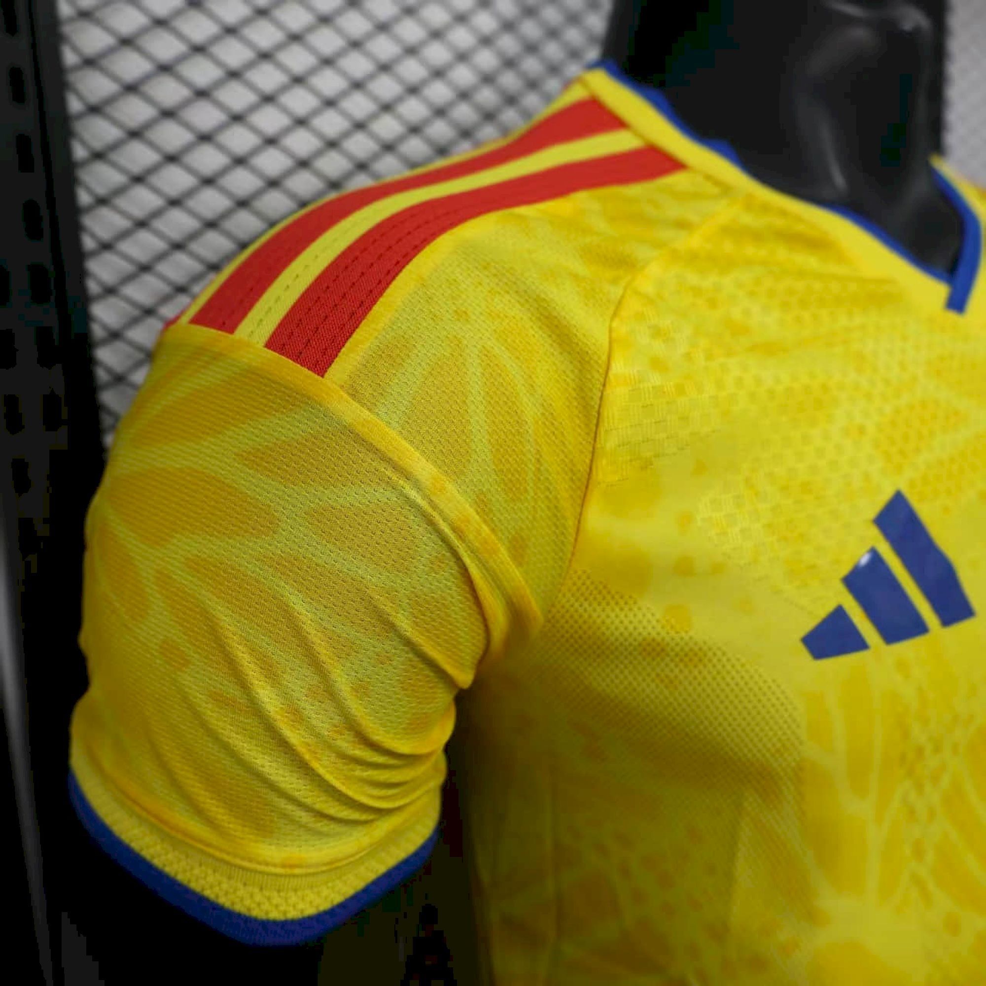Colombia 2026 Authentic Player [Slim Fit] Player [Slim Fit] Player [Slim Fit] Home Jersey - Player Slim Fit - FutStore