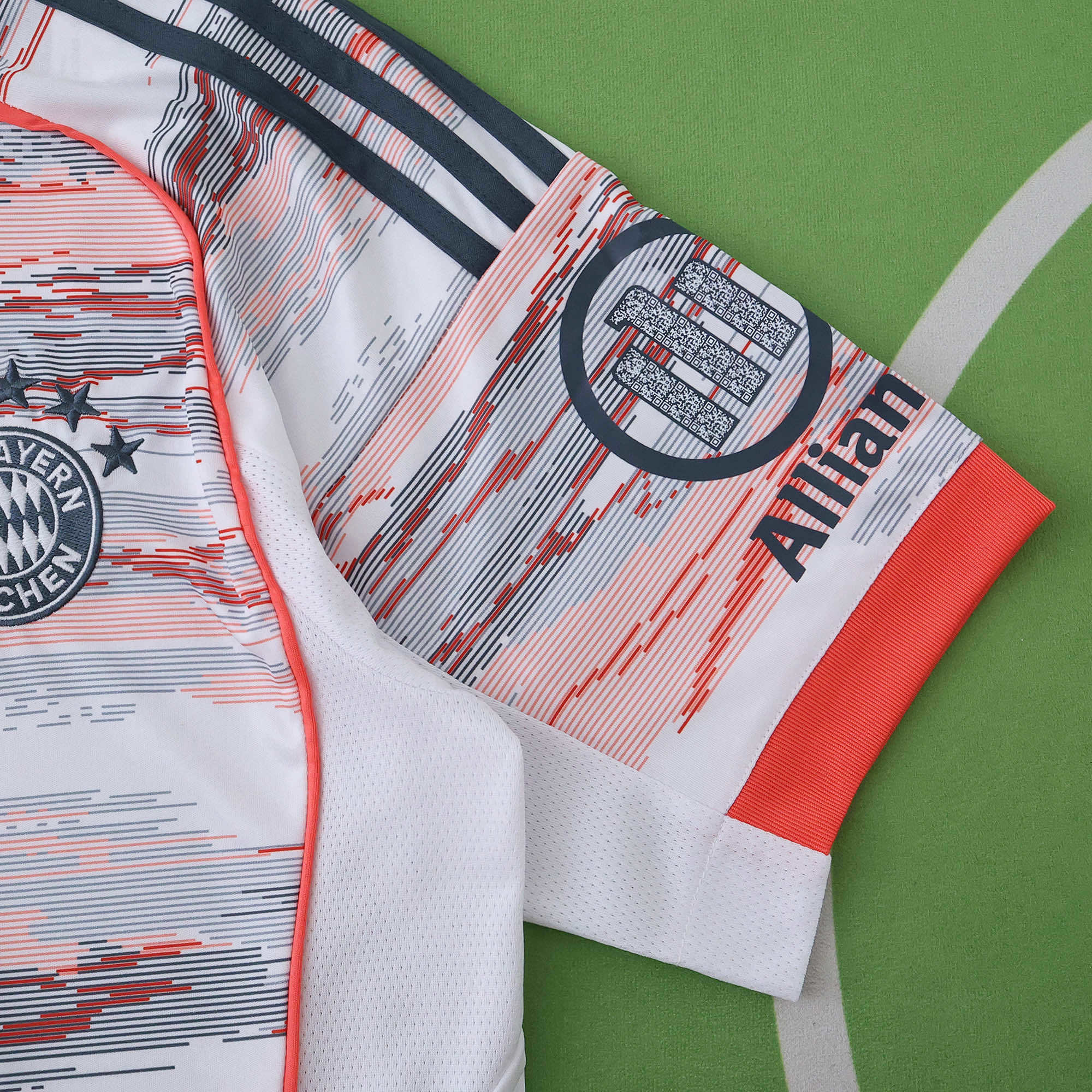 COMBO Bayern Munich 2025/26 - Christmas combo - FutStore