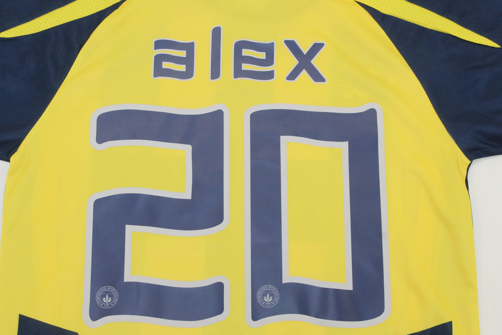Fenerbahce 07 - 08 Retro Jersey home Alex 20 - FutStore