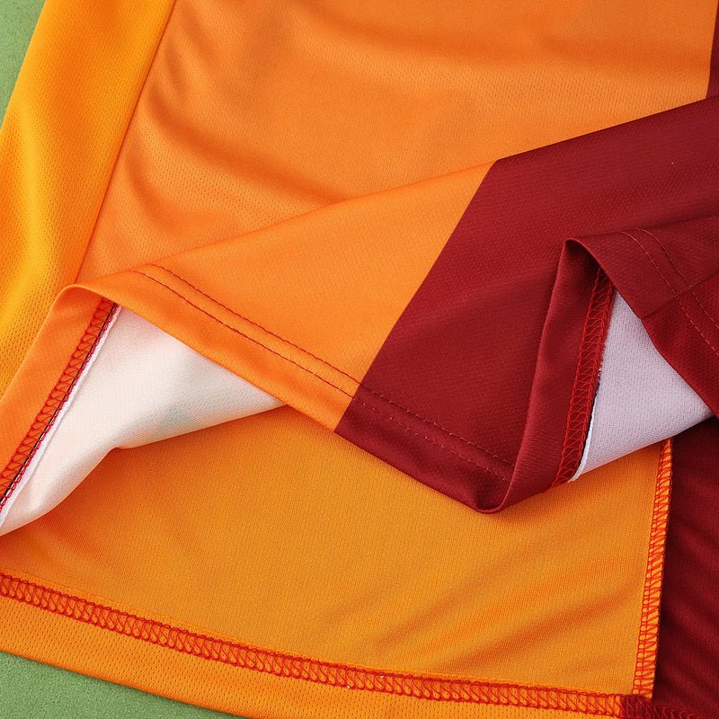Galatasaray Home Jersey 2025/26 - With Sponsors - FutStore