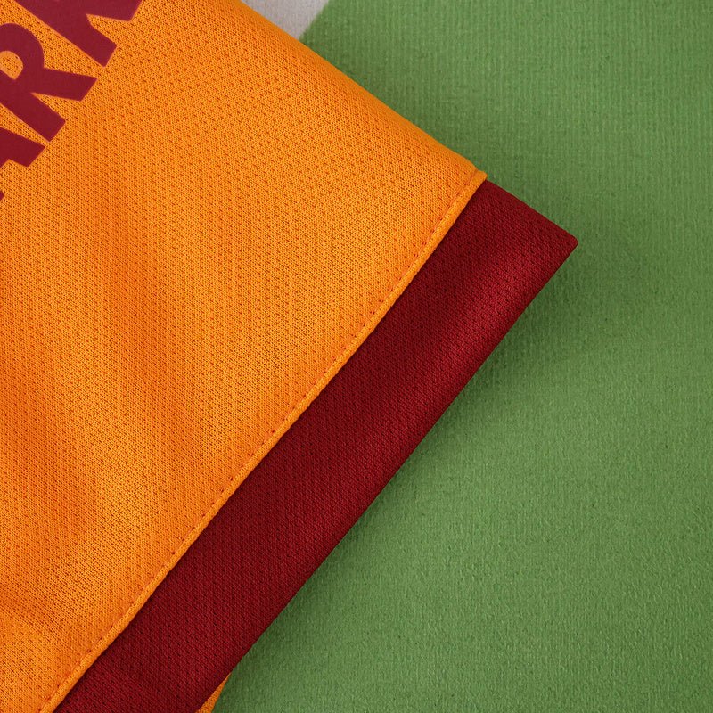 Galatasaray Home Jersey 2025/26 - With Sponsors - FutStore