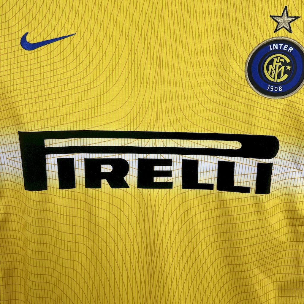Inter Milan 2002/03 Third Retro Jersey - FutStore