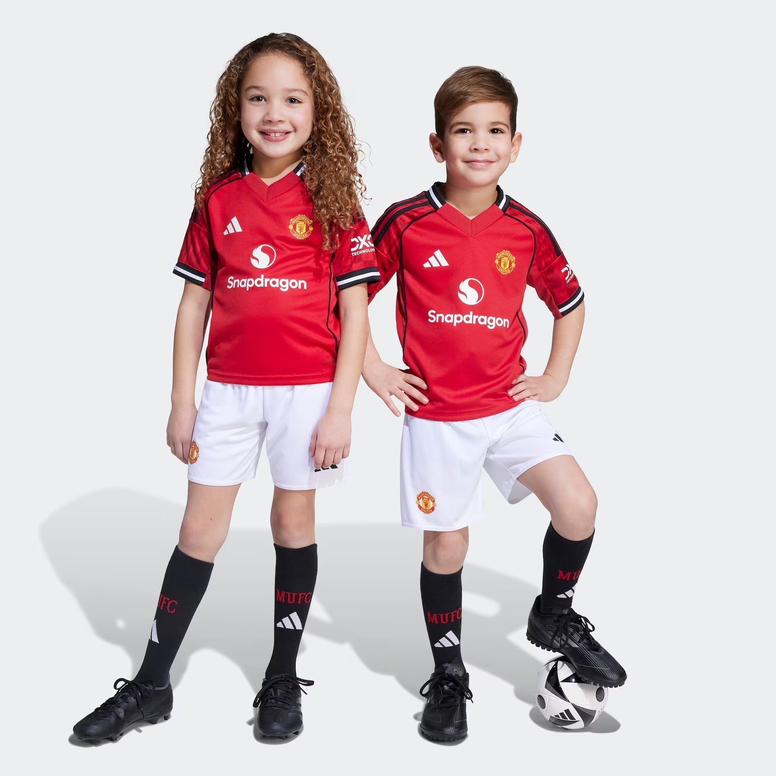 Kid's Manchester United Home Jersey 25/26 - FutStore