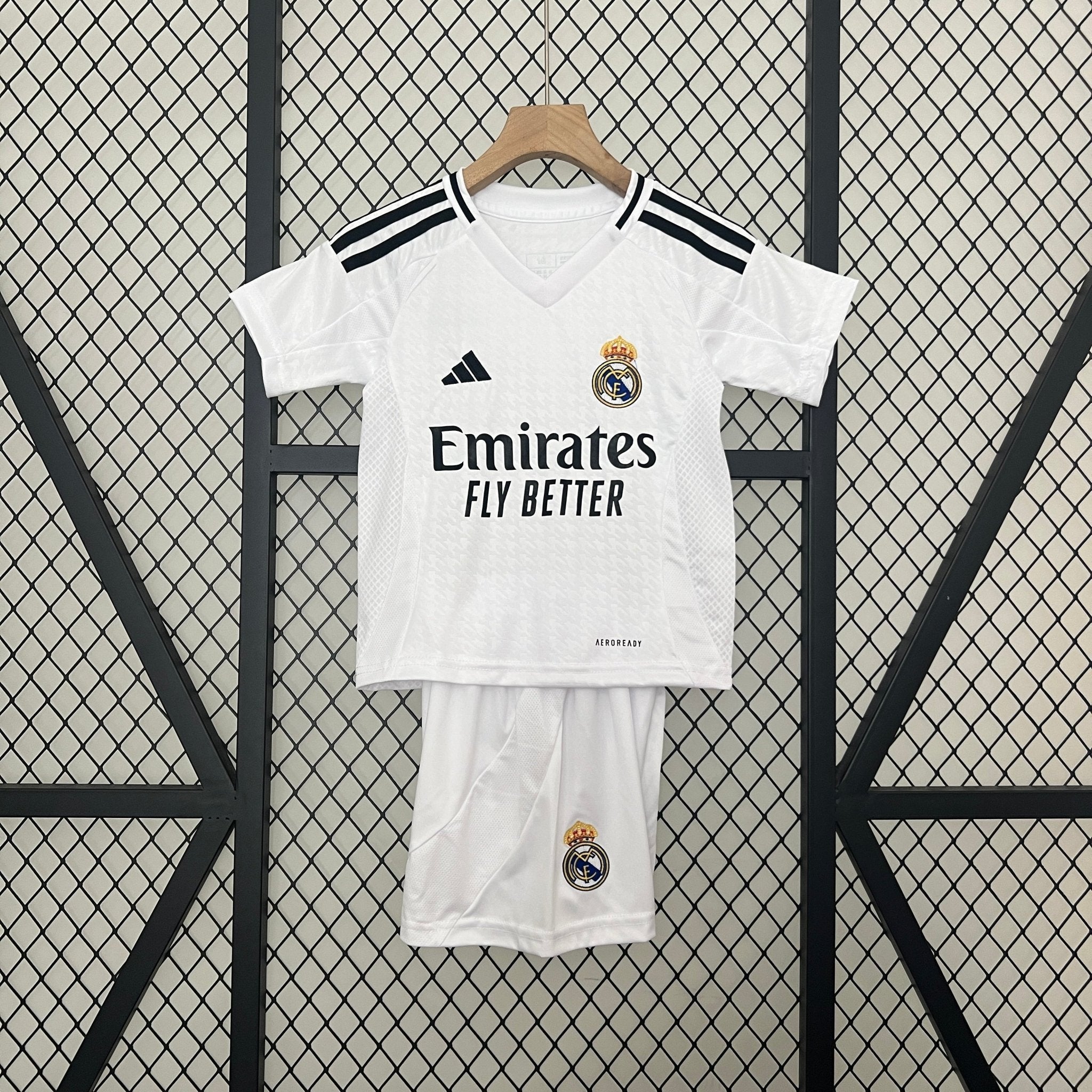 Kit Kids Real Madrid Home Jersey 2024/25 - FutStore