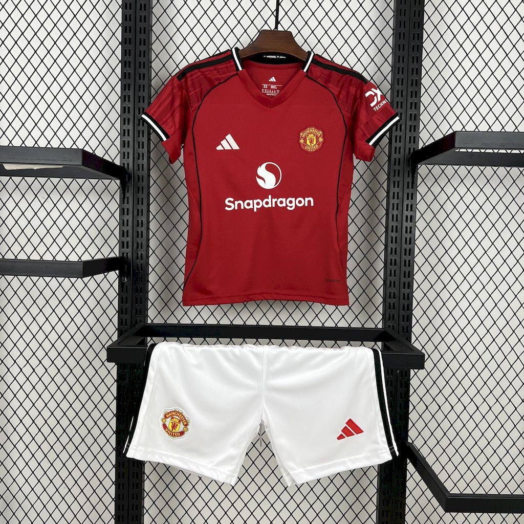 Manchester United 2025/26 Home Kids Kit - FutStore