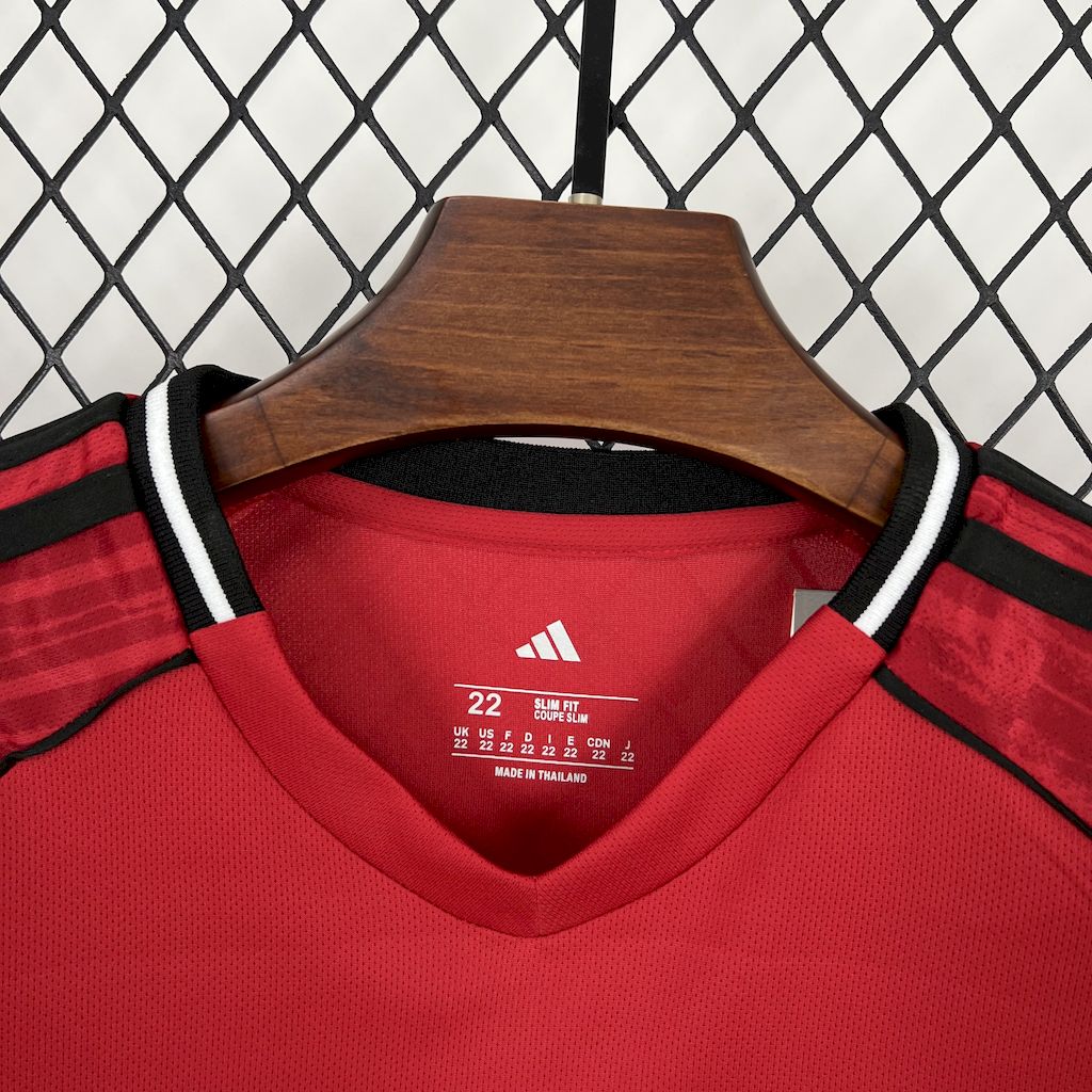 Manchester United 2025/26 Home Kids Kit - FutStore