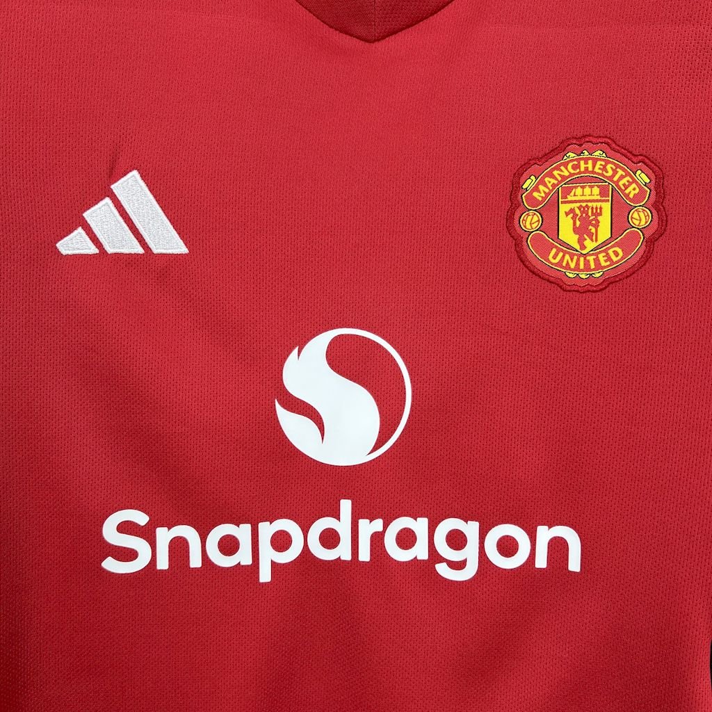 Manchester United 2025/26 Home Kids Kit - FutStore