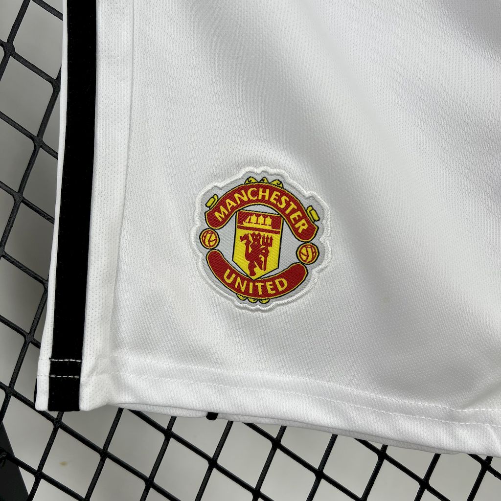 Manchester United 2025/26 Home Kids Kit - FutStore