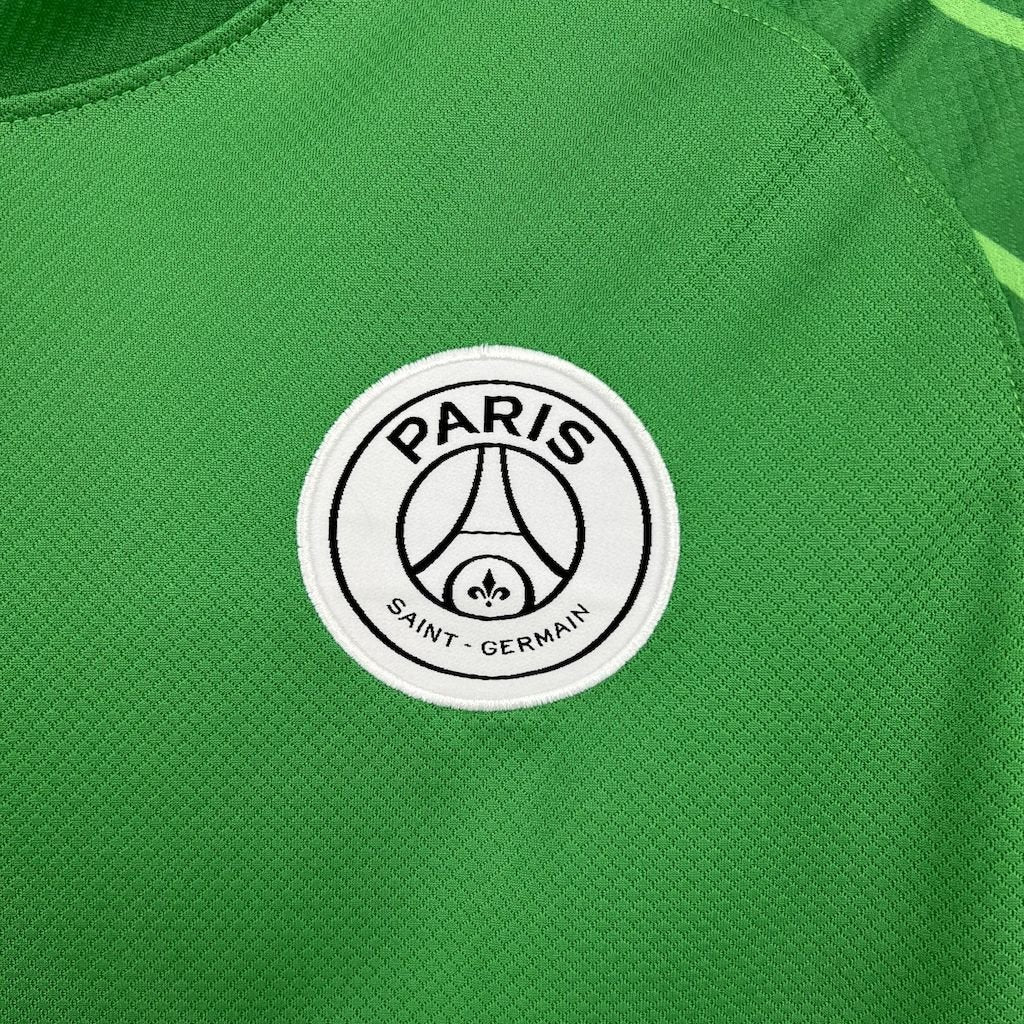 Paris Saint - Germain 2025/26 Green goalkeeper Long Sleeves Jersey - FutStore