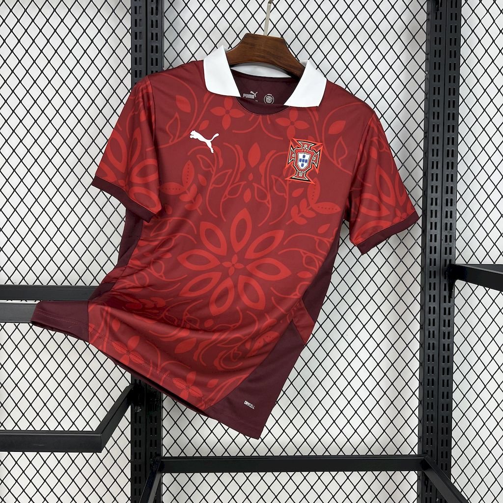 Portugal 2025/26 Training Jersey - FutStore